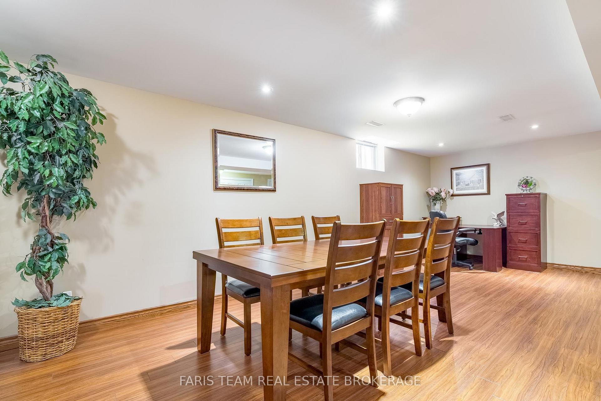 Photo 26 of 83 Joseph Crescent, Barrie, Painswick South — HOMEH