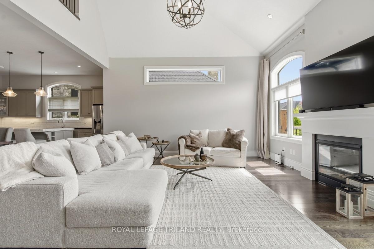 Photo 11 of Unit 28, 2215 Callingham Drive, London, North R — HOMEH