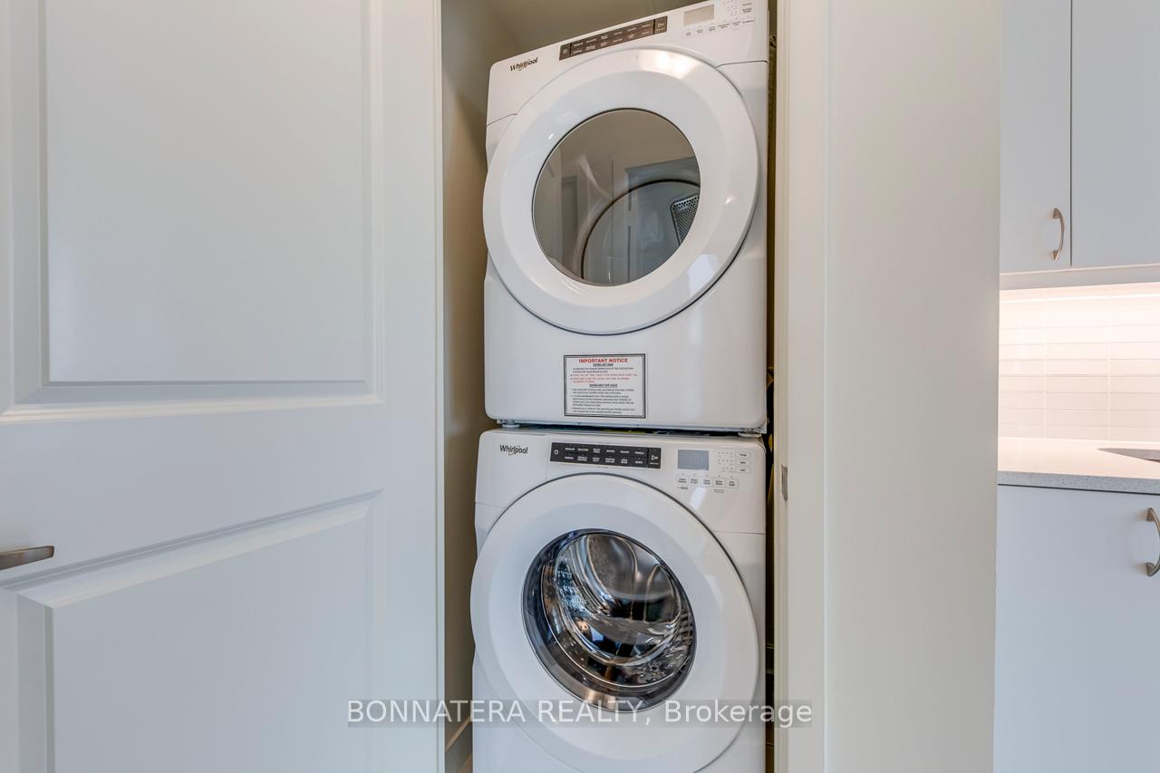 Photo 16 of Unit 3408, 38 Annie Craig Drive, Etobicoke, Mimico — HOMEH