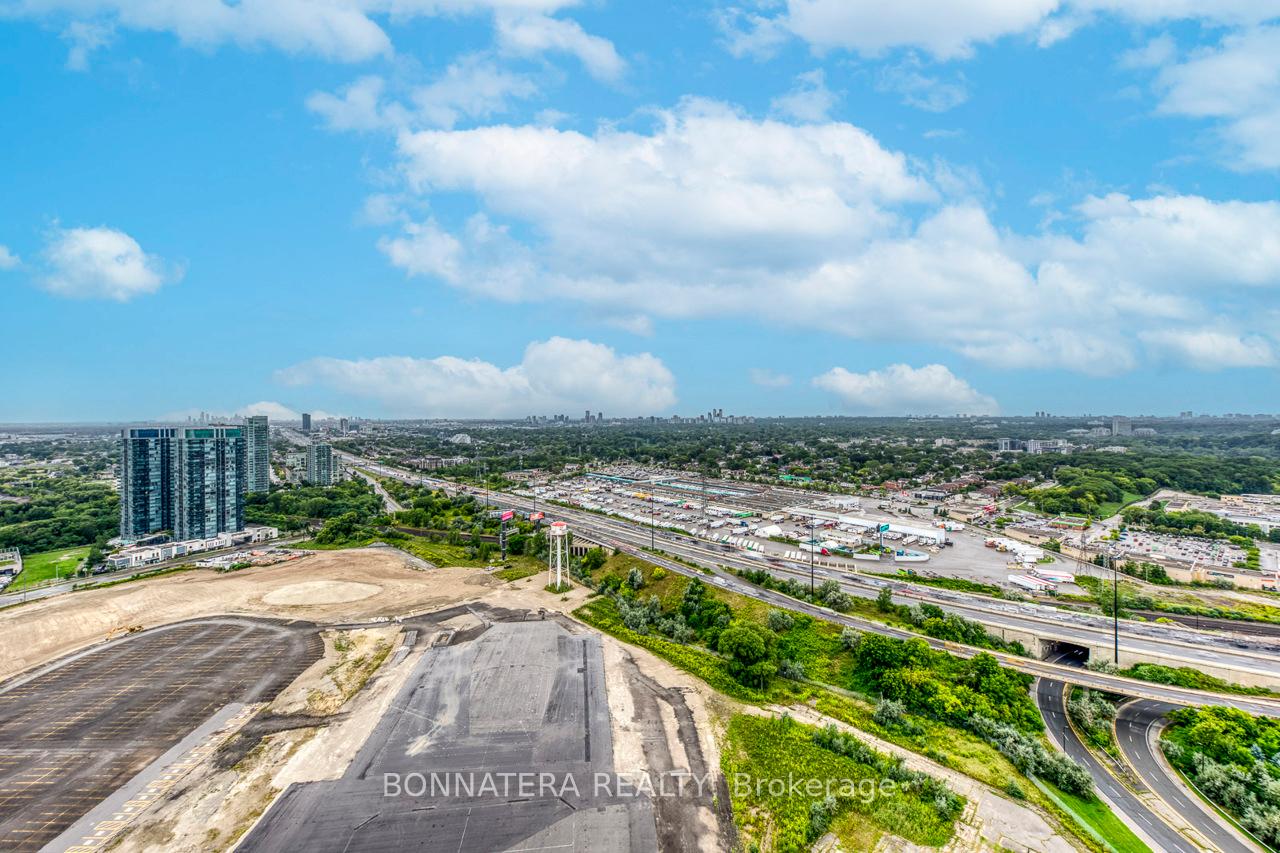 Photo 21 of Unit 3408, 38 Annie Craig Drive, Etobicoke, Mimico — HOMEH