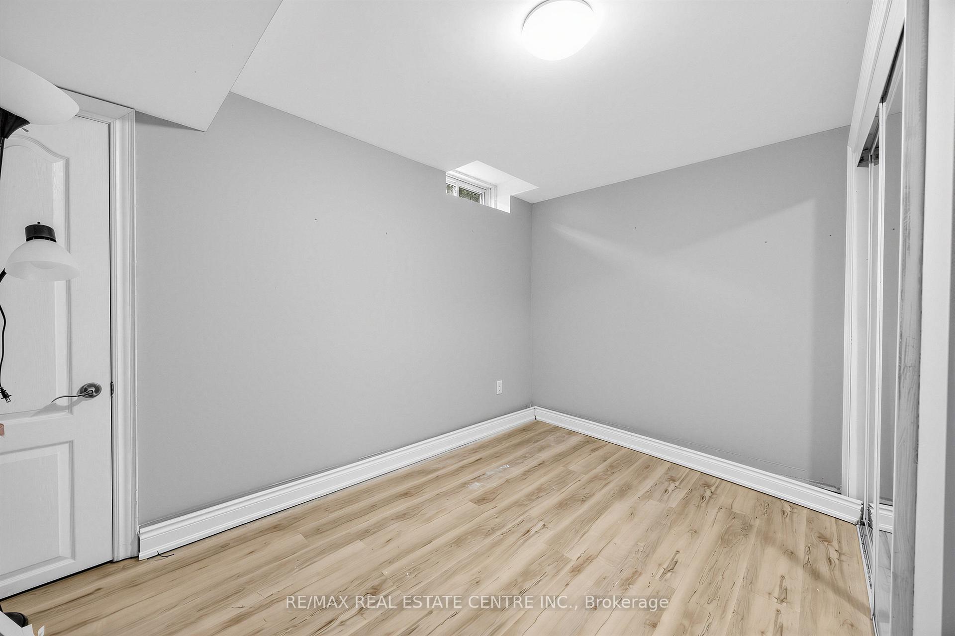 Photo 19 of 10 Diane Court, Brampton, Fletcher's Creek South — HOMEH