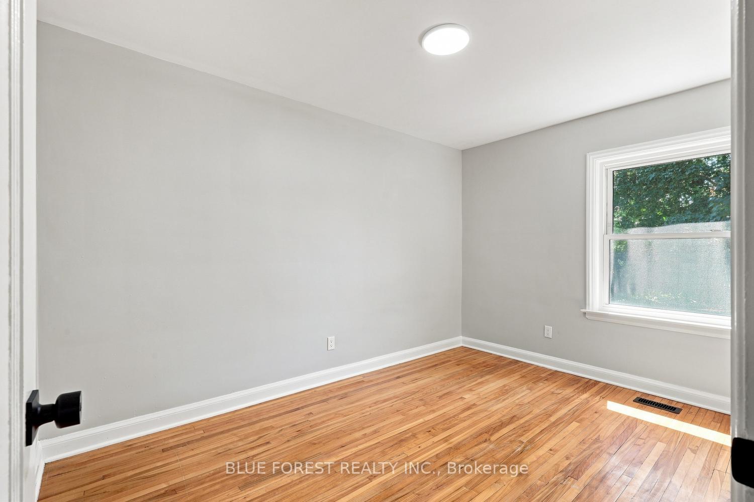 Photo 15 of 1329 Brydges Street, London, East N — HOMEH