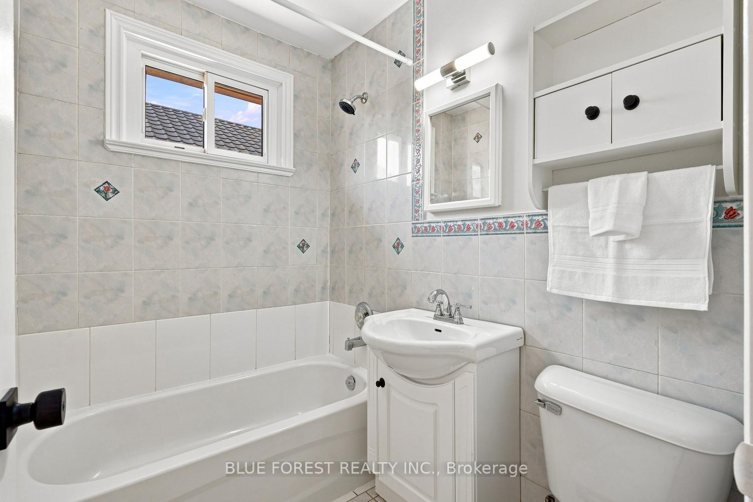 Photo 22 of 1329 Brydges Street, London, East N — HOMEH