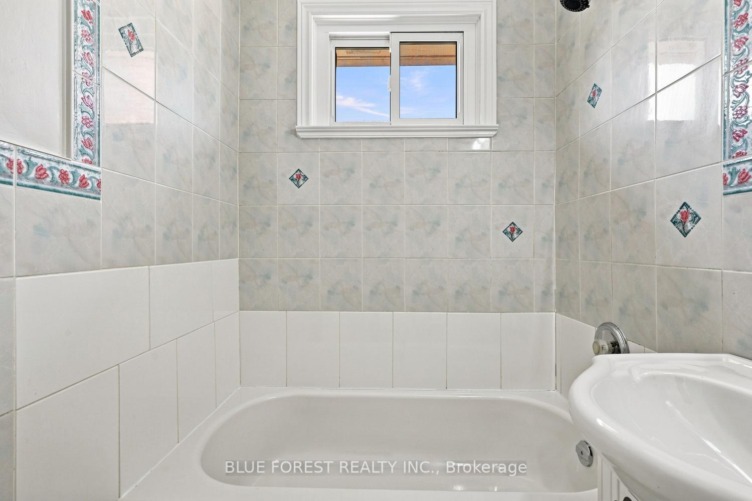 Photo 23 of 1329 Brydges Street, London, East N — HOMEH