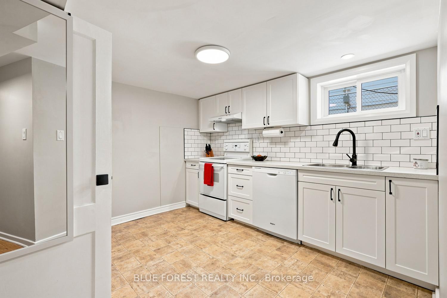 Photo 30 of 1329 Brydges Street, London, East N — HOMEH