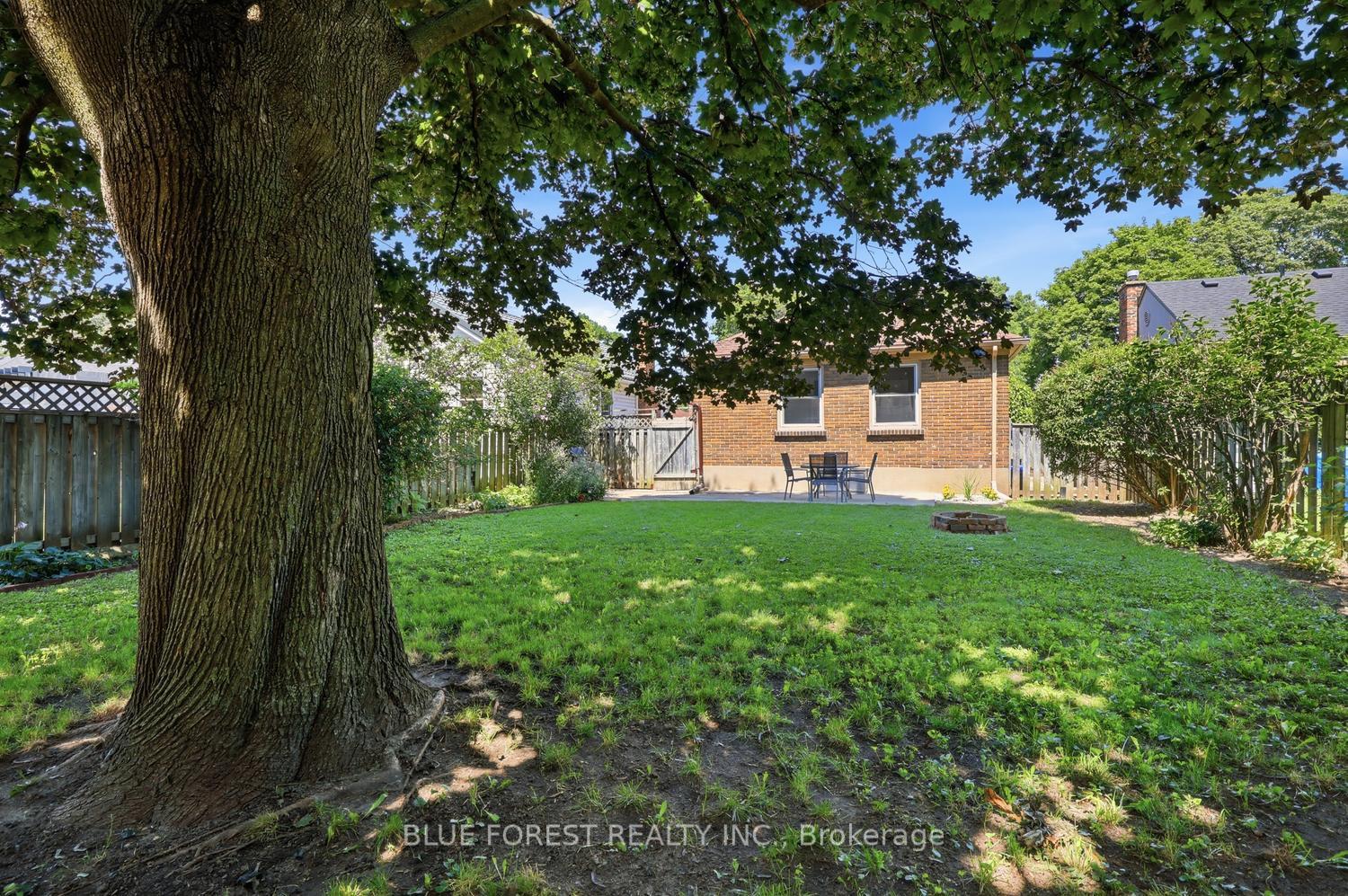 Photo 43 of 1329 Brydges Street, London, East N — HOMEH