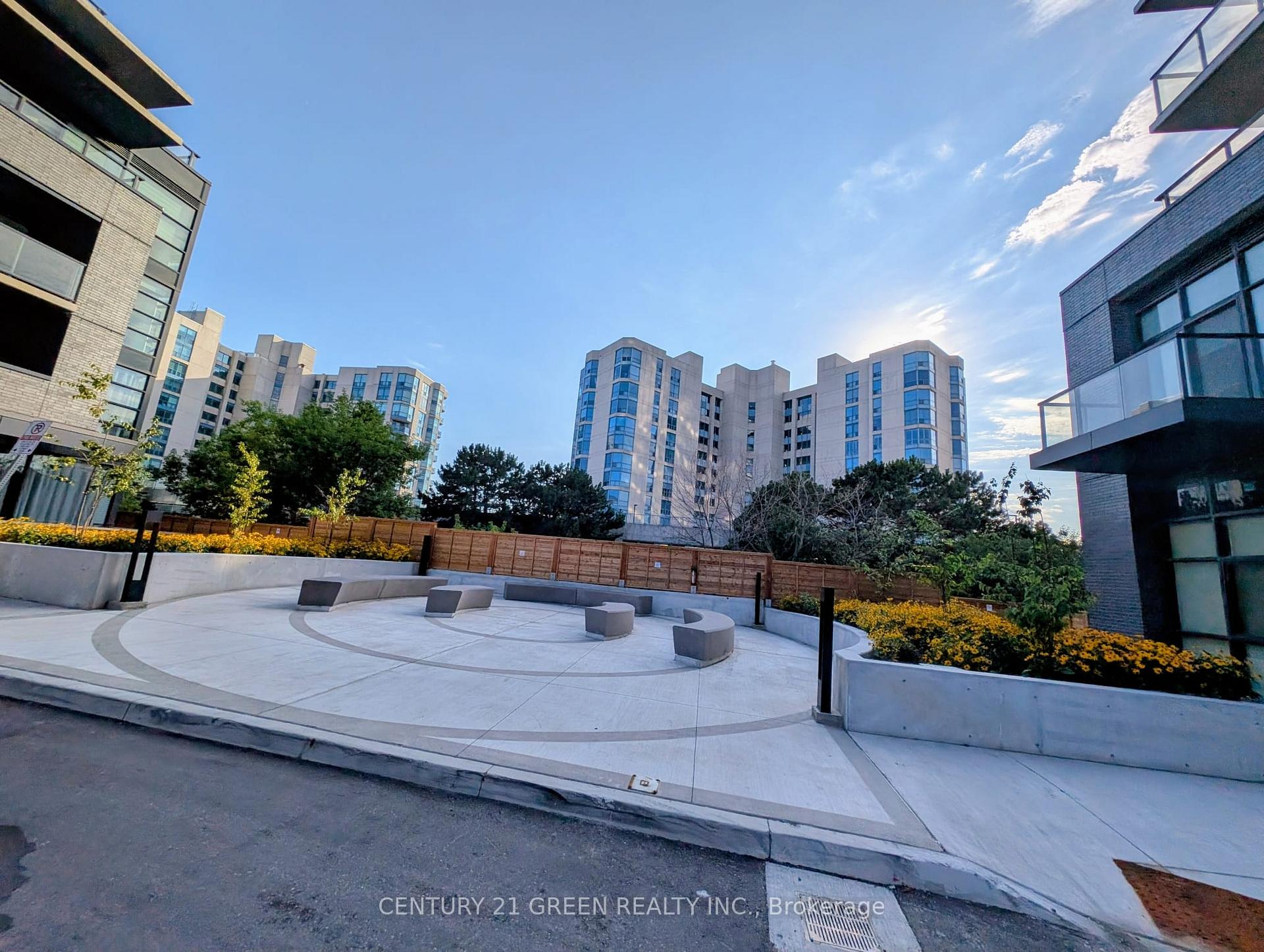 Photo 15 of Unit 323C, 1612 Charles Street, Whitby, Port Whitby — HOMEH