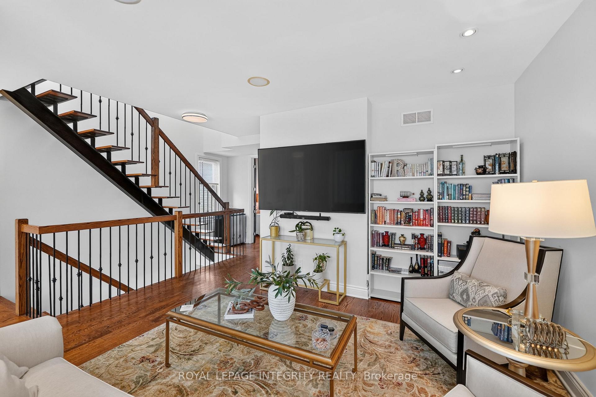 Photo 36 of 812 Petra Private, Ottawa, Kanata - Kanata Lakes/Heritage Hills — HOMEH