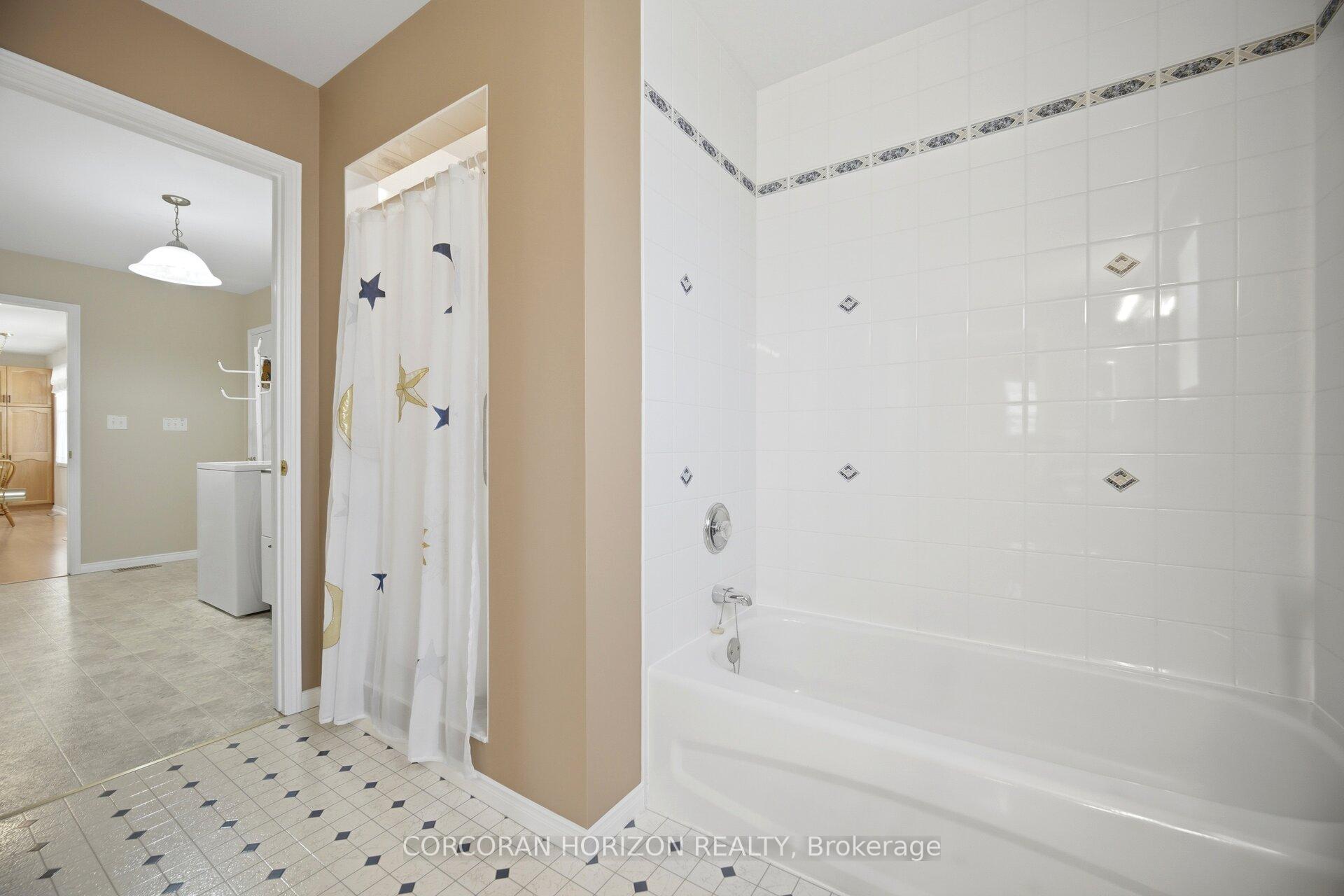 Photo 18 of 71 Grayview Drive, Grey Highlands — HOMEH