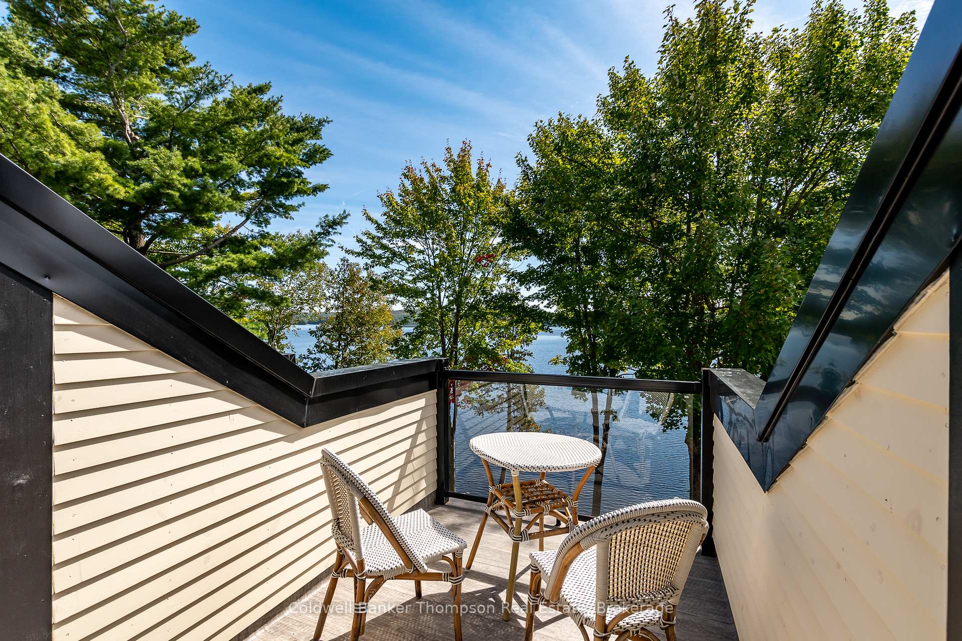 Photo 23 of Unit 204, 10 Coveside Drive, Huntsville — HOMEH