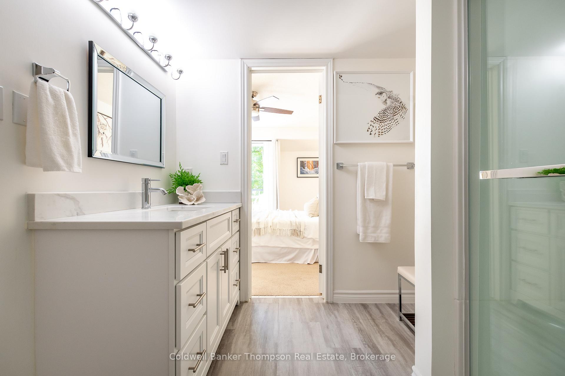Photo 26 of Unit 204, 10 Coveside Drive, Huntsville — HOMEH
