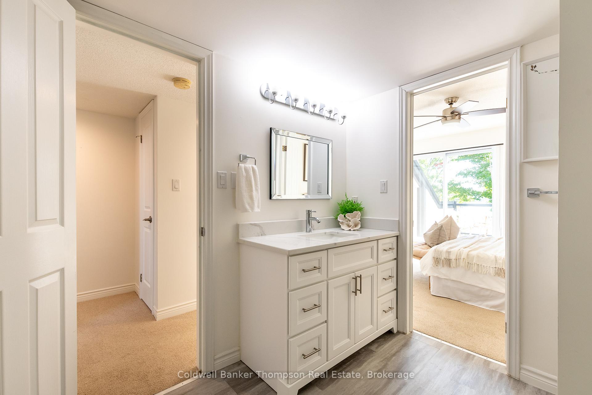 Photo 27 of Unit 204, 10 Coveside Drive, Huntsville — HOMEH