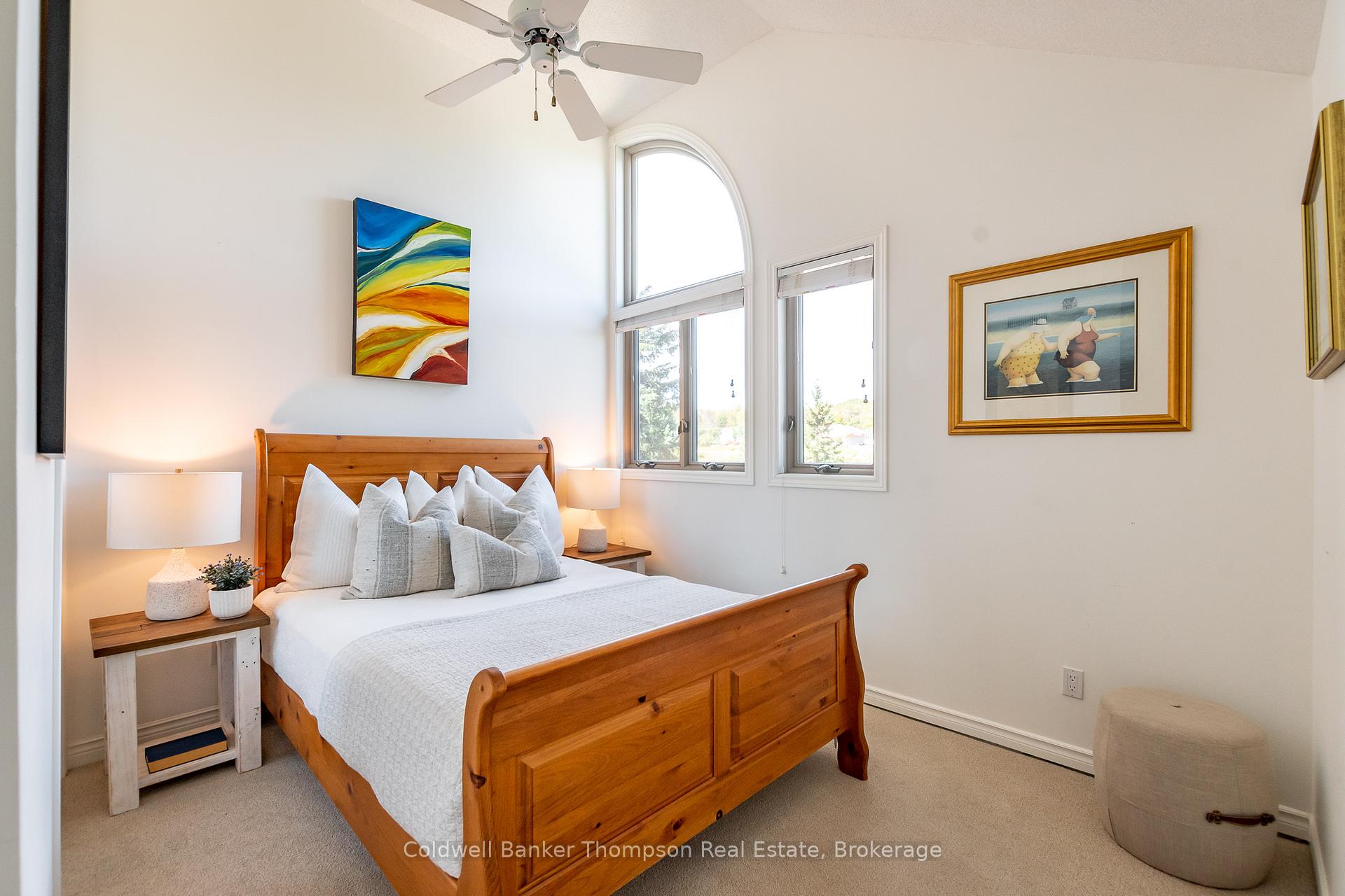 Photo 30 of Unit 204, 10 Coveside Drive, Huntsville — HOMEH