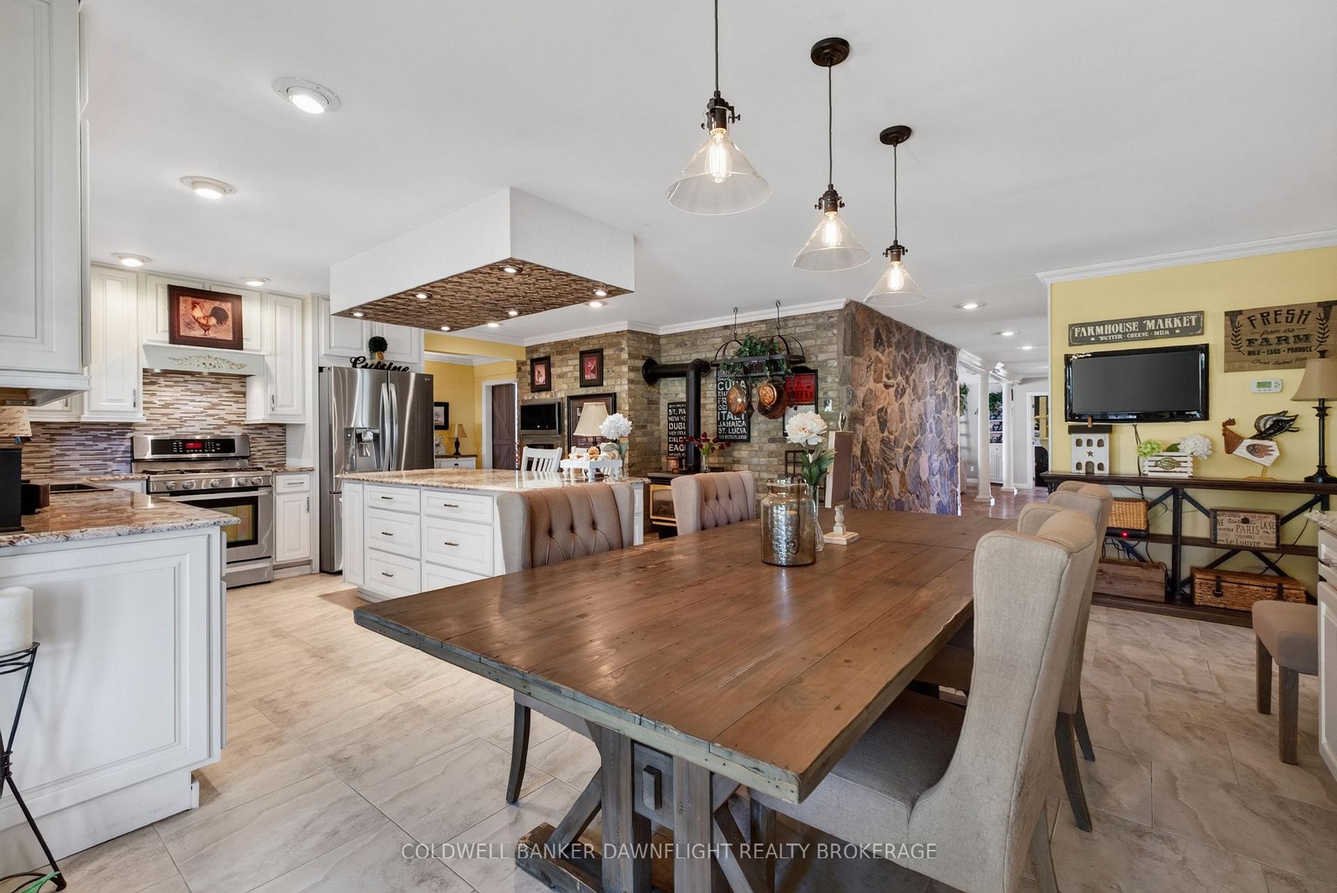 Photo 22 of 39973 Crediton Road, South Huron, Stephen — HOMEH