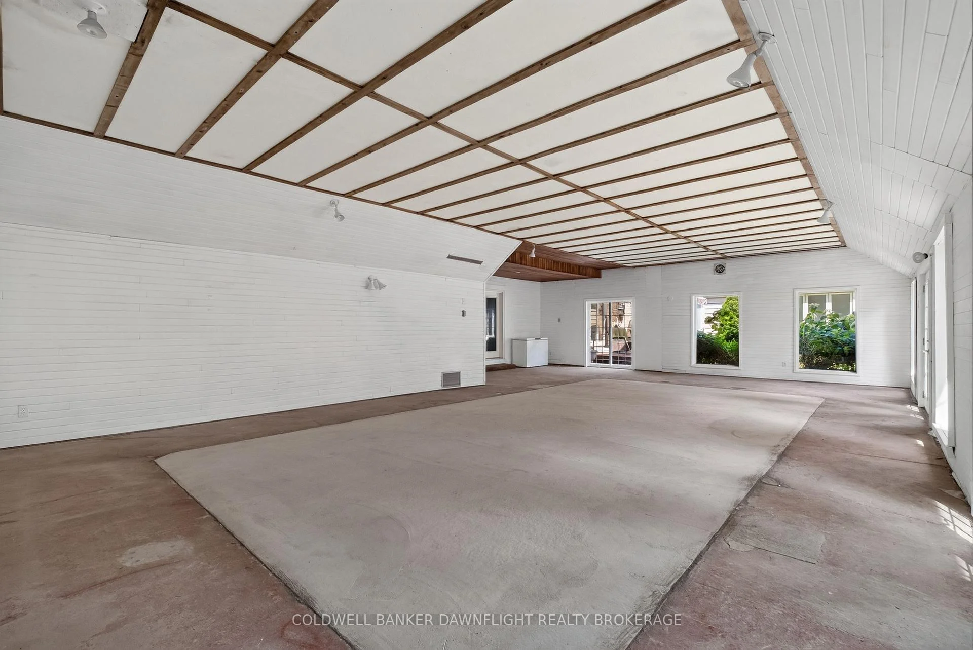 Photo 65 of 39973 Crediton Road, South Huron, Stephen — HOMEH