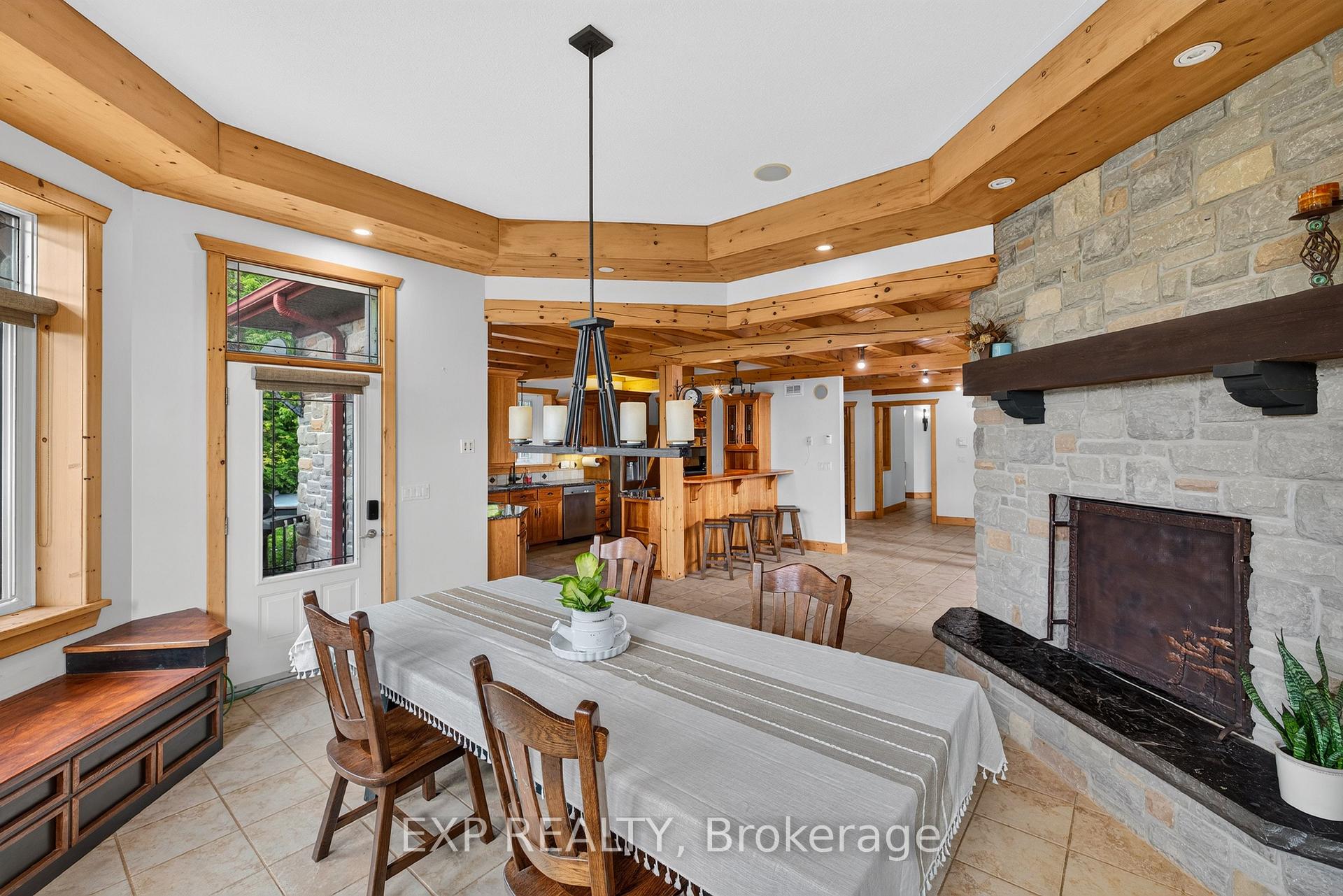 Photo 13 of 7392 Wellington Road 11, Mapleton, Rural Mapleton — HOMEH