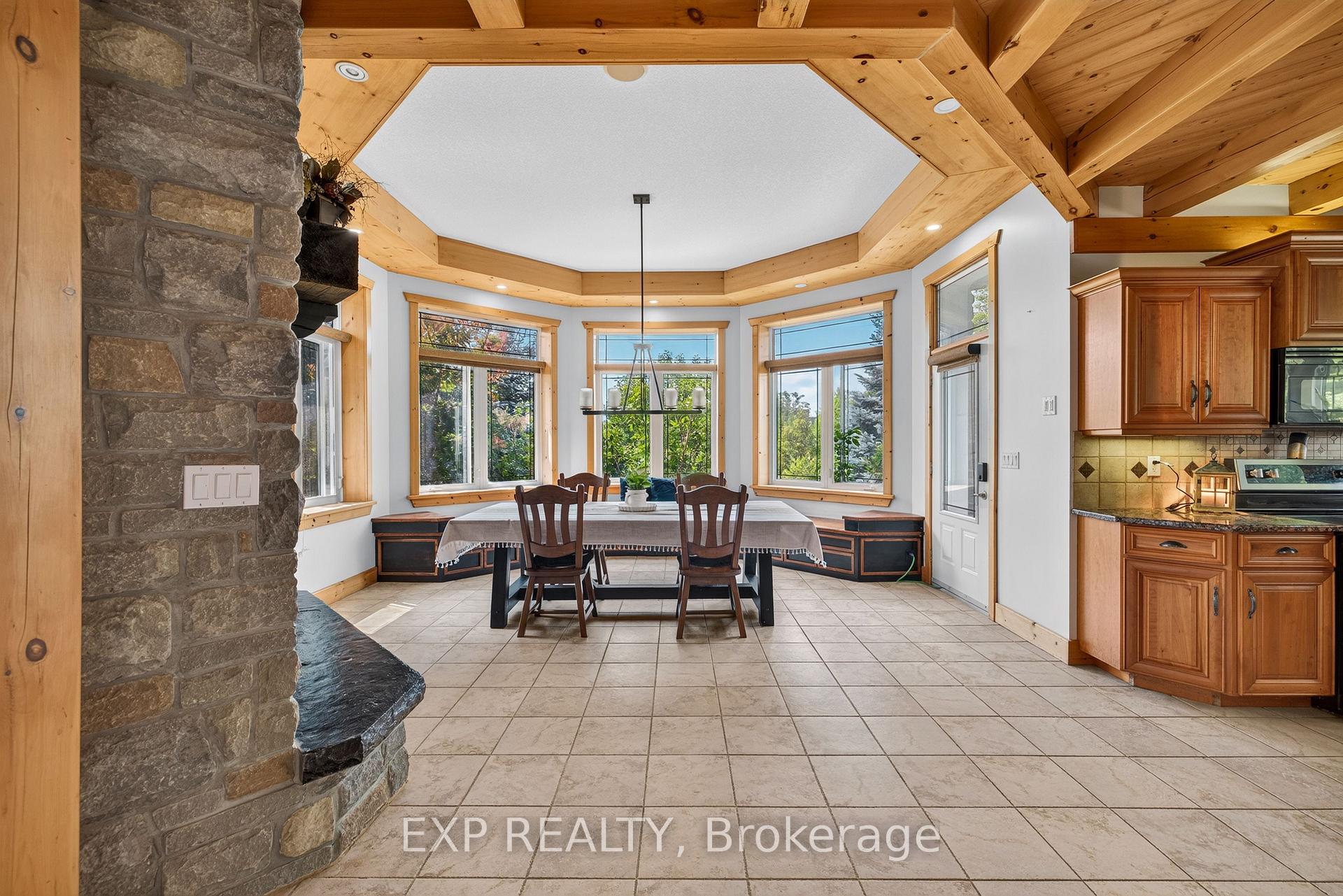 Photo 14 of 7392 Wellington Road 11, Mapleton, Rural Mapleton — HOMEH