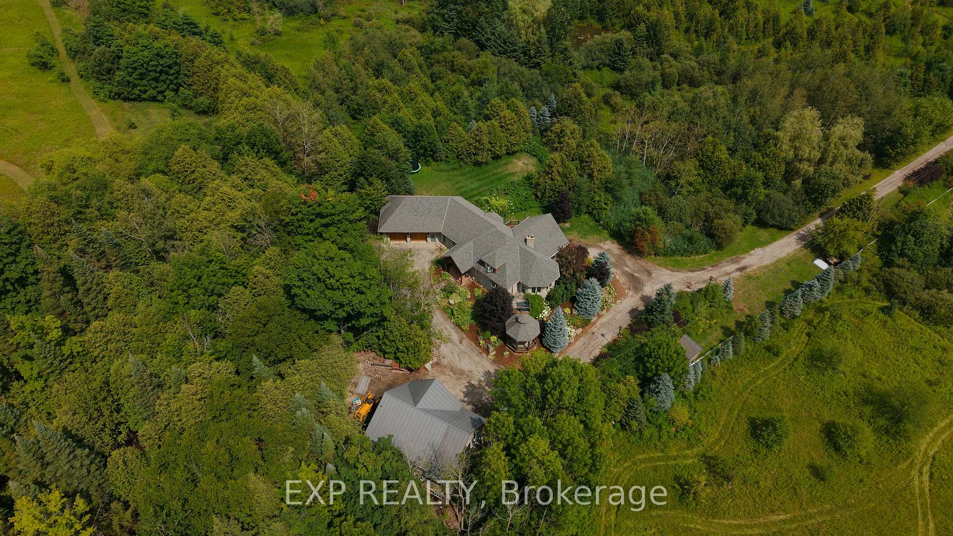 Photo 41 of 7392 Wellington Road 11, Mapleton, Rural Mapleton — HOMEH