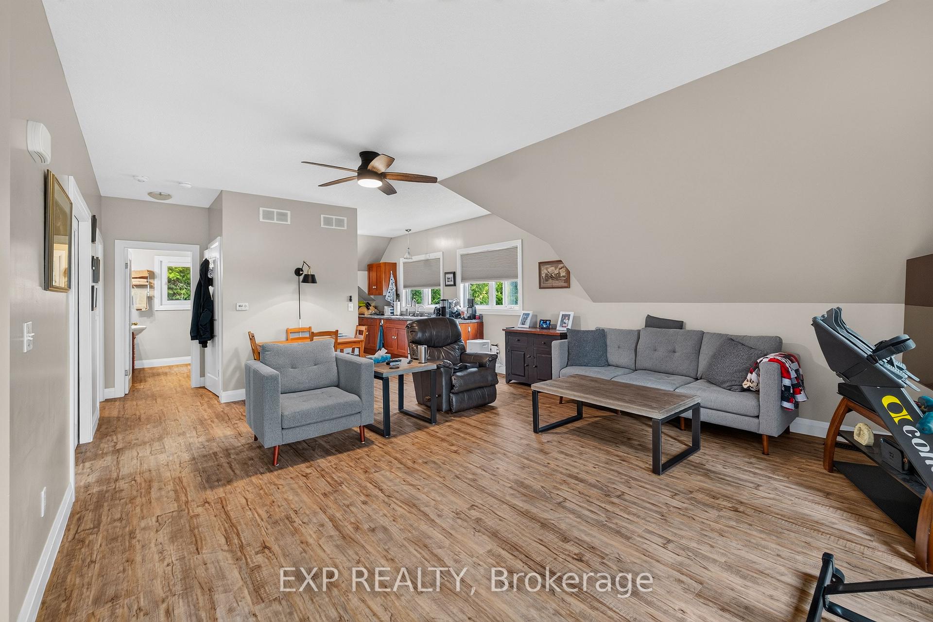 Photo 42 of 7392 Wellington Road 11, Mapleton, Rural Mapleton — HOMEH