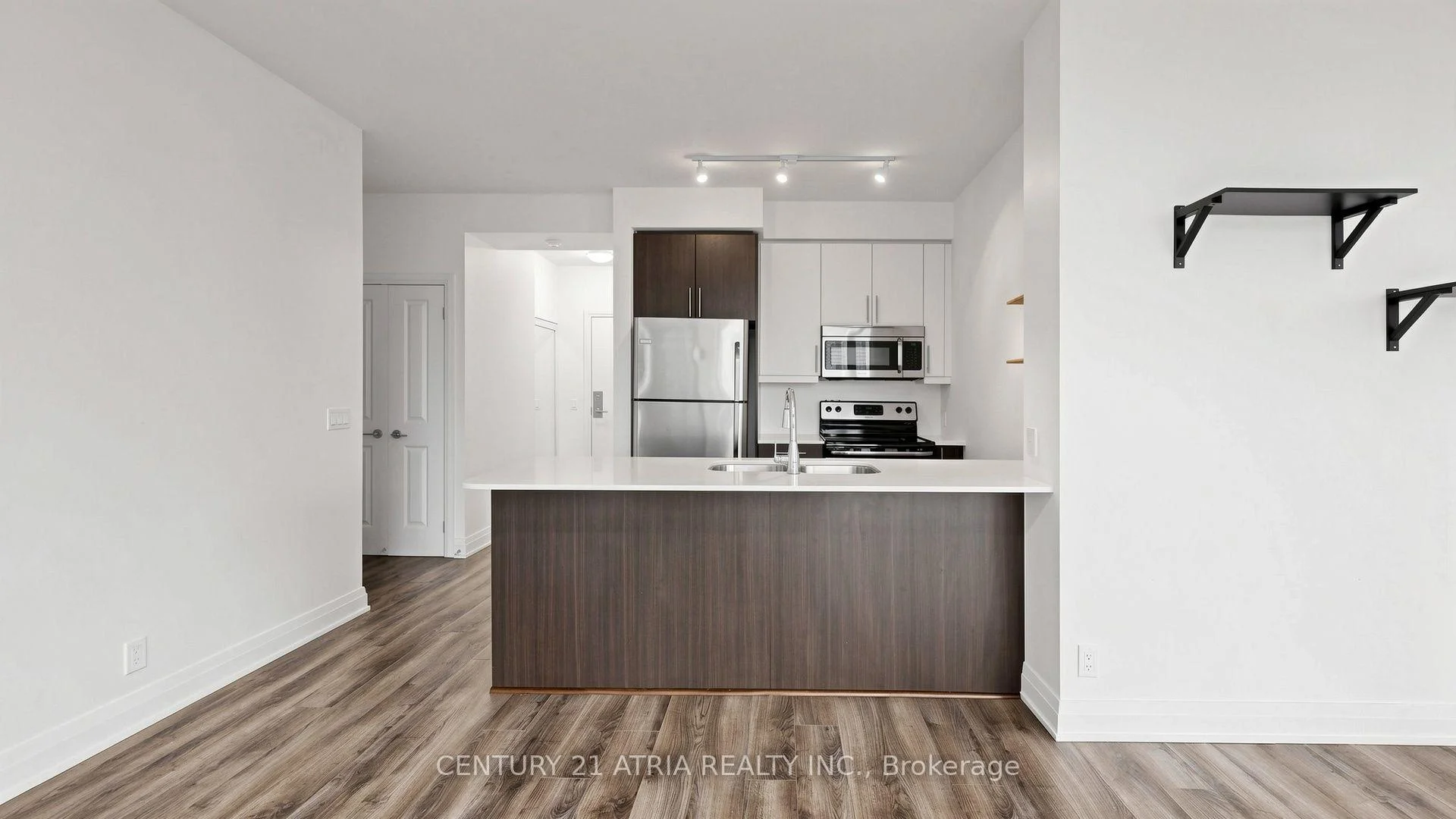 Photo 20 of Unit 1004, 530 St Clair Avenue W, Toronto, Humewood-Cedarvale — HOMEH