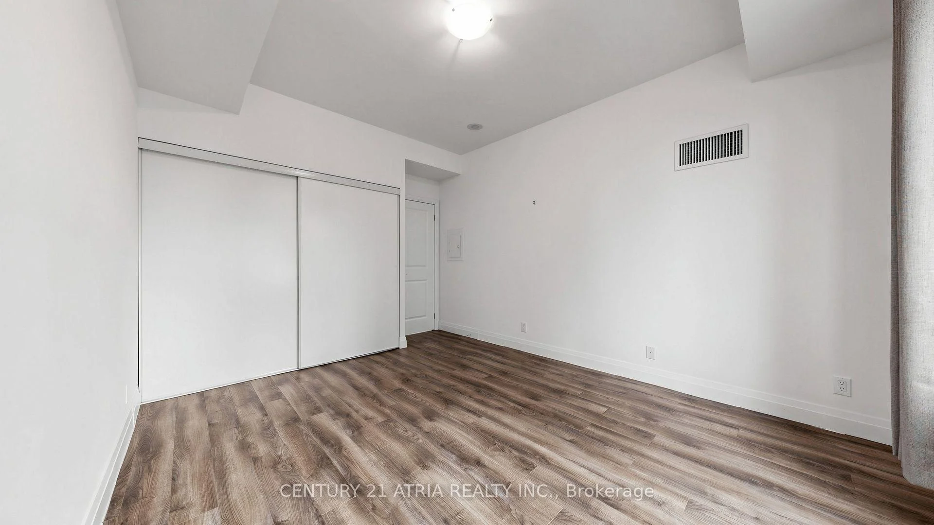 Photo 31 of Unit 1004, 530 St Clair Avenue W, Toronto, Humewood-Cedarvale — HOMEH