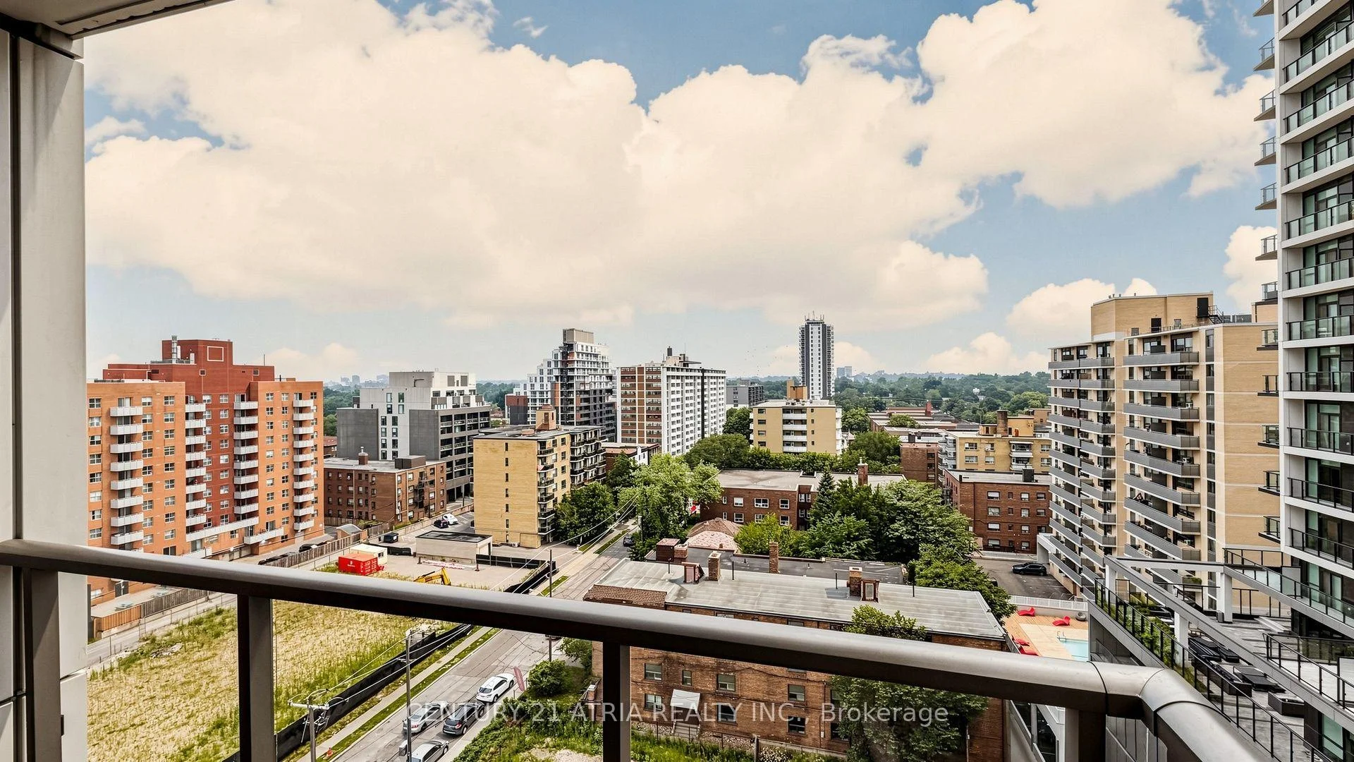 Photo 39 of Unit 1004, 530 St Clair Avenue W, Toronto, Humewood-Cedarvale — HOMEH