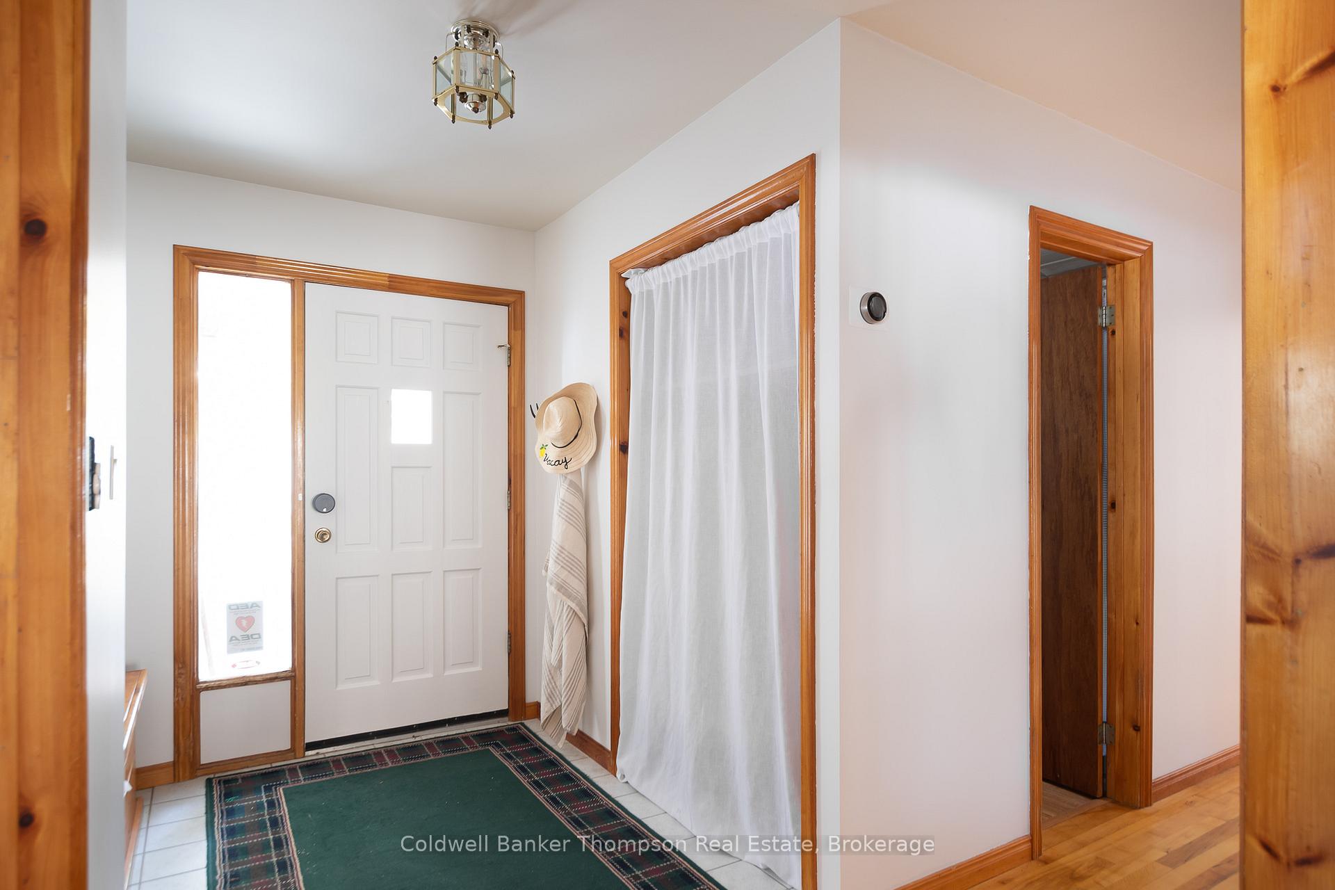 Photo 5 of 215 Ena Drive, Huntsville, Chaffey — HOMEH