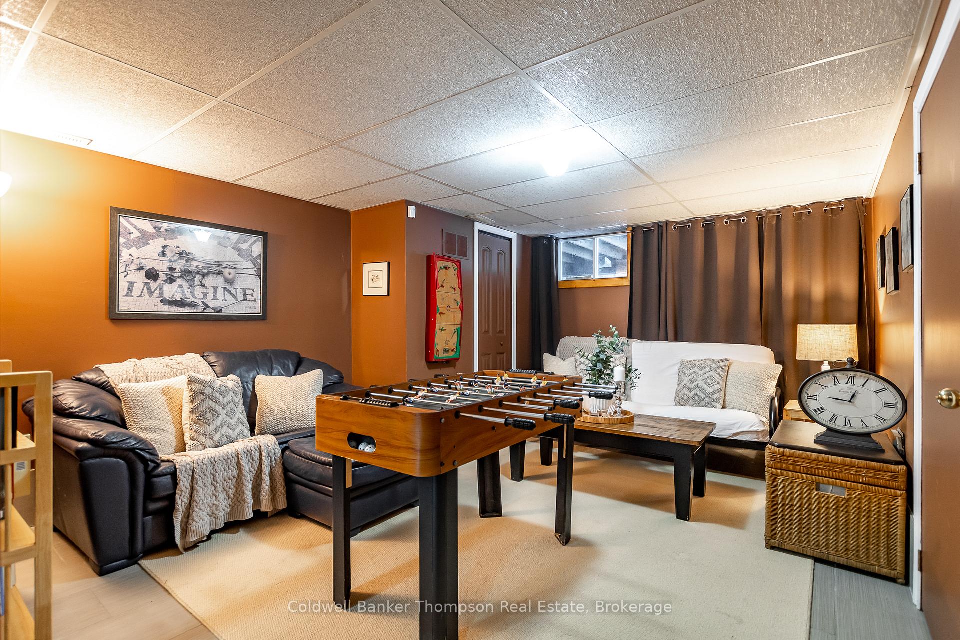 Photo 28 of 215 Ena Drive, Huntsville, Chaffey — HOMEH