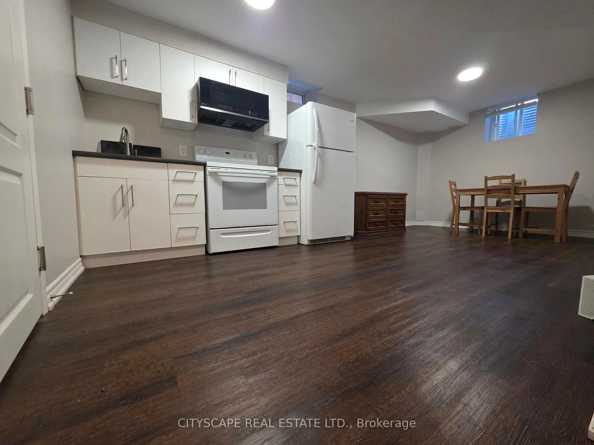 Photo 8 of Unit Bsmt, 1209 Sandpiper Road, Oakville, West Oak Trails — HOMEH