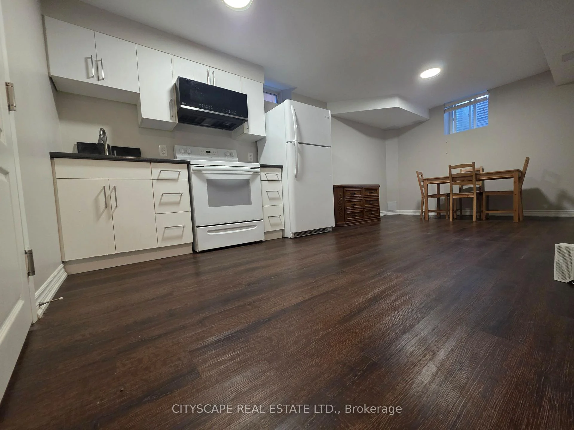 Photo 10 of Unit Bsmt, 1209 Sandpiper Road, Oakville, West Oak Trails — HOMEH