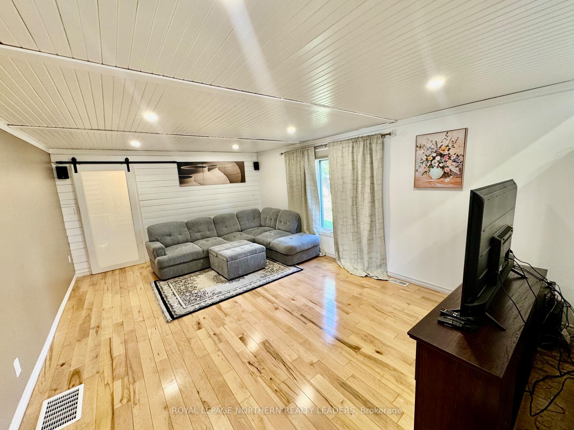 Photo 7 of 66 Jubilee Avenue E, Timmins, TNE - North — HOMEH