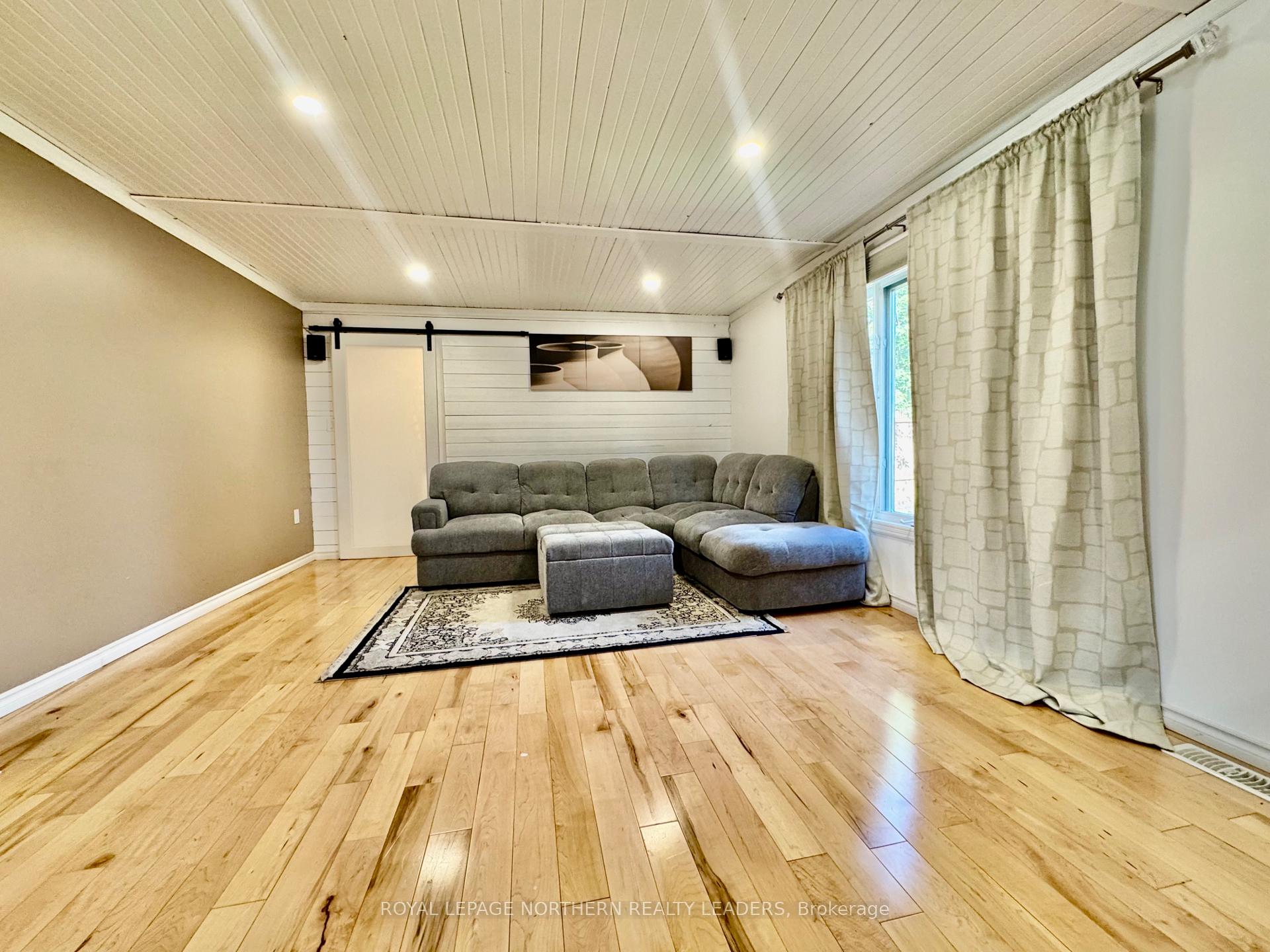 Photo 9 of 66 Jubilee Avenue E, Timmins, TNE - North — HOMEH