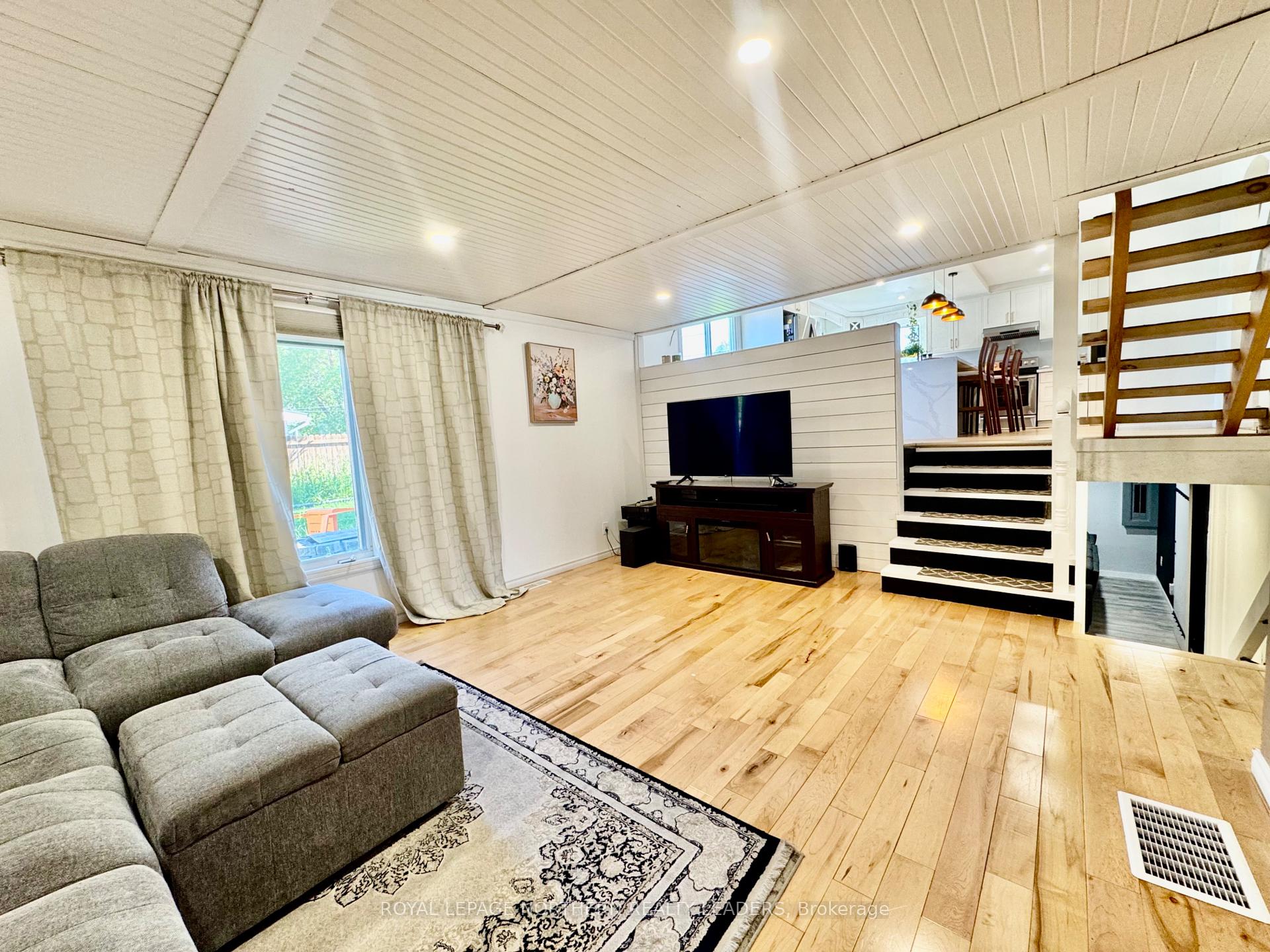 Photo 11 of 66 Jubilee Avenue E, Timmins, TNE - North — HOMEH