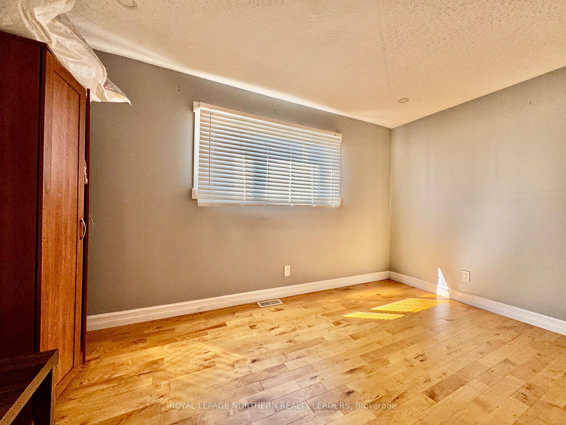 Photo 35 of 66 Jubilee Avenue E, Timmins, TNE - North — HOMEH