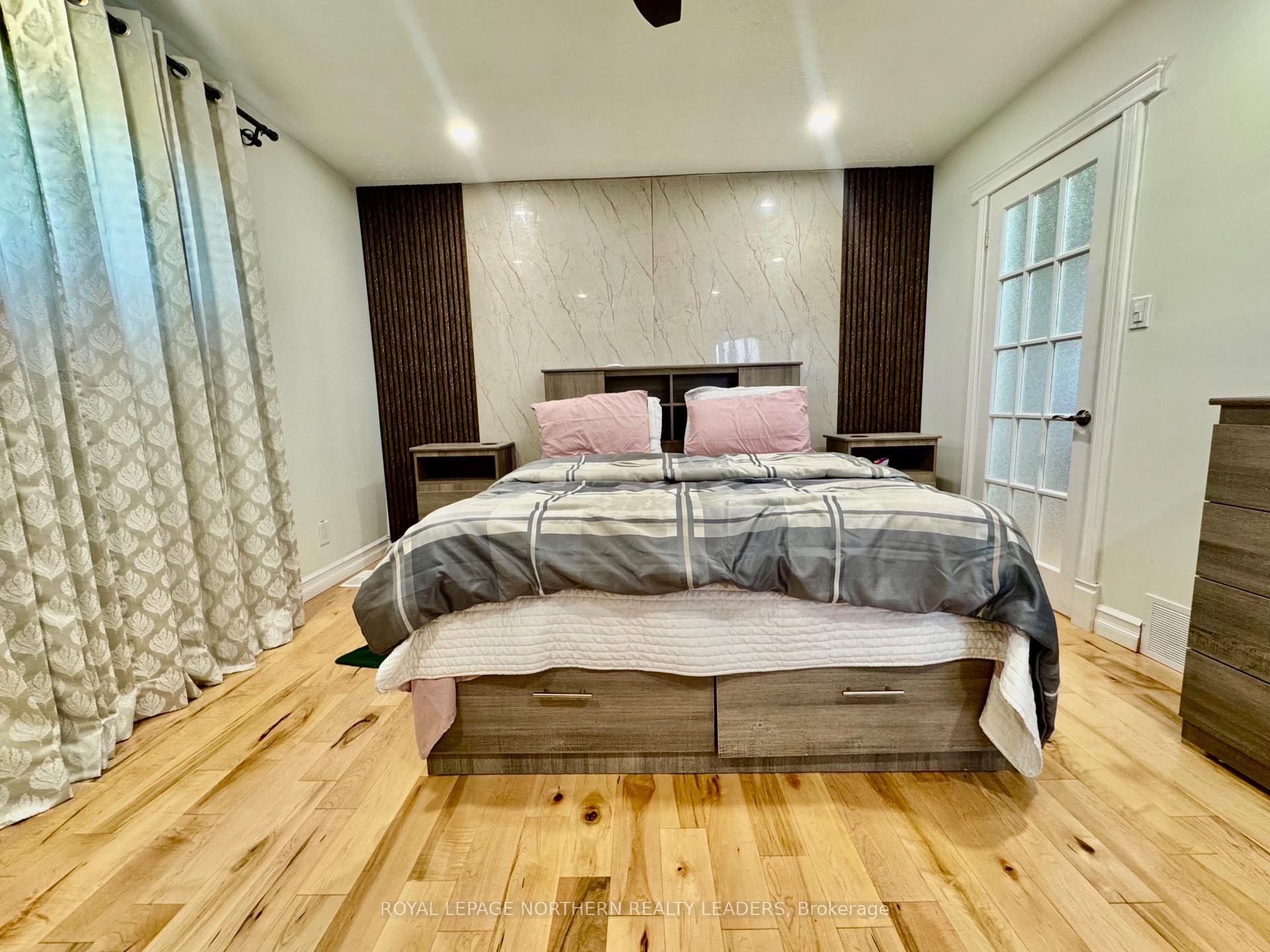 Photo 37 of 66 Jubilee Avenue E, Timmins, TNE - North — HOMEH