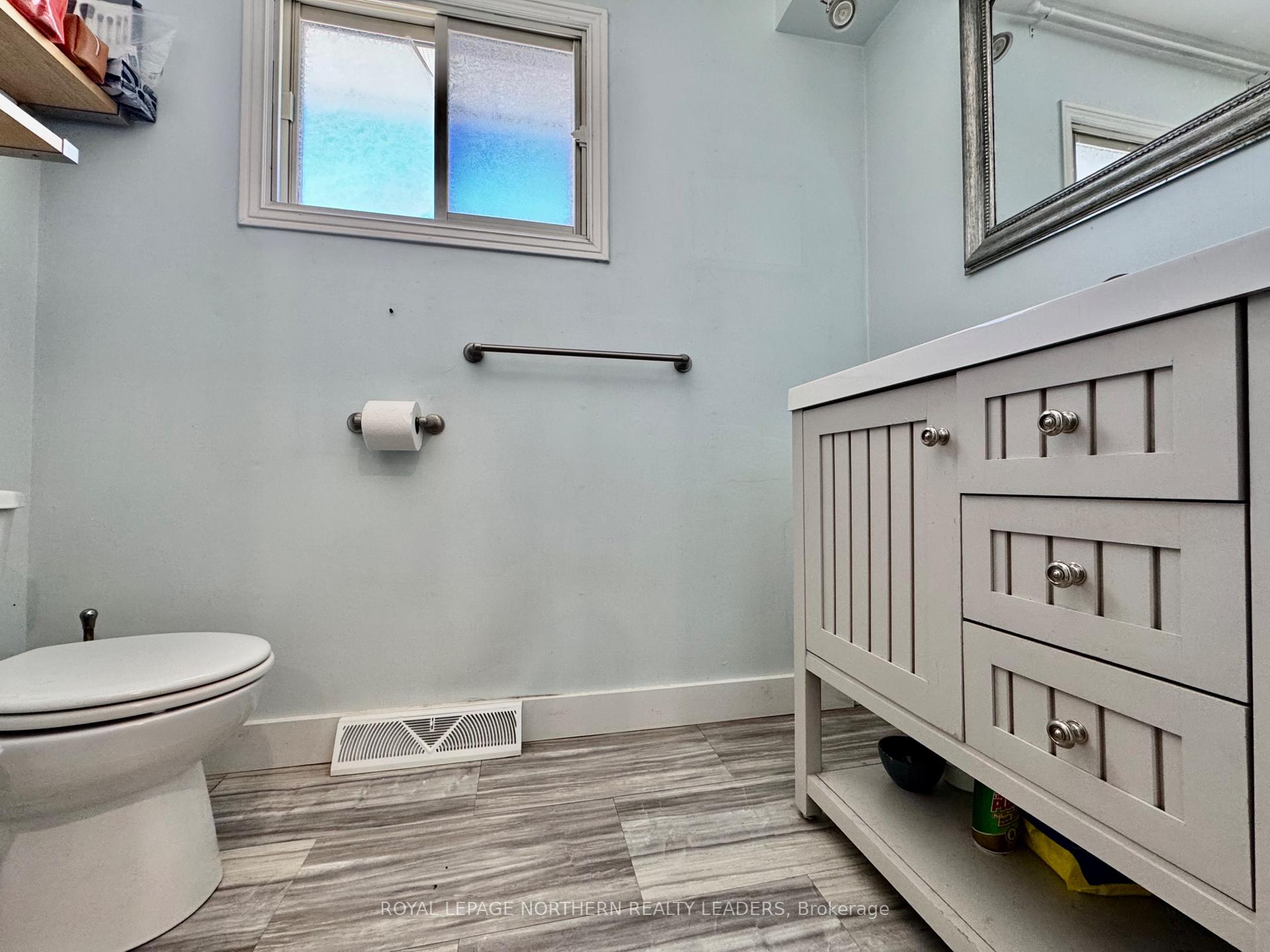 Photo 39 of 66 Jubilee Avenue E, Timmins, TNE - North — HOMEH