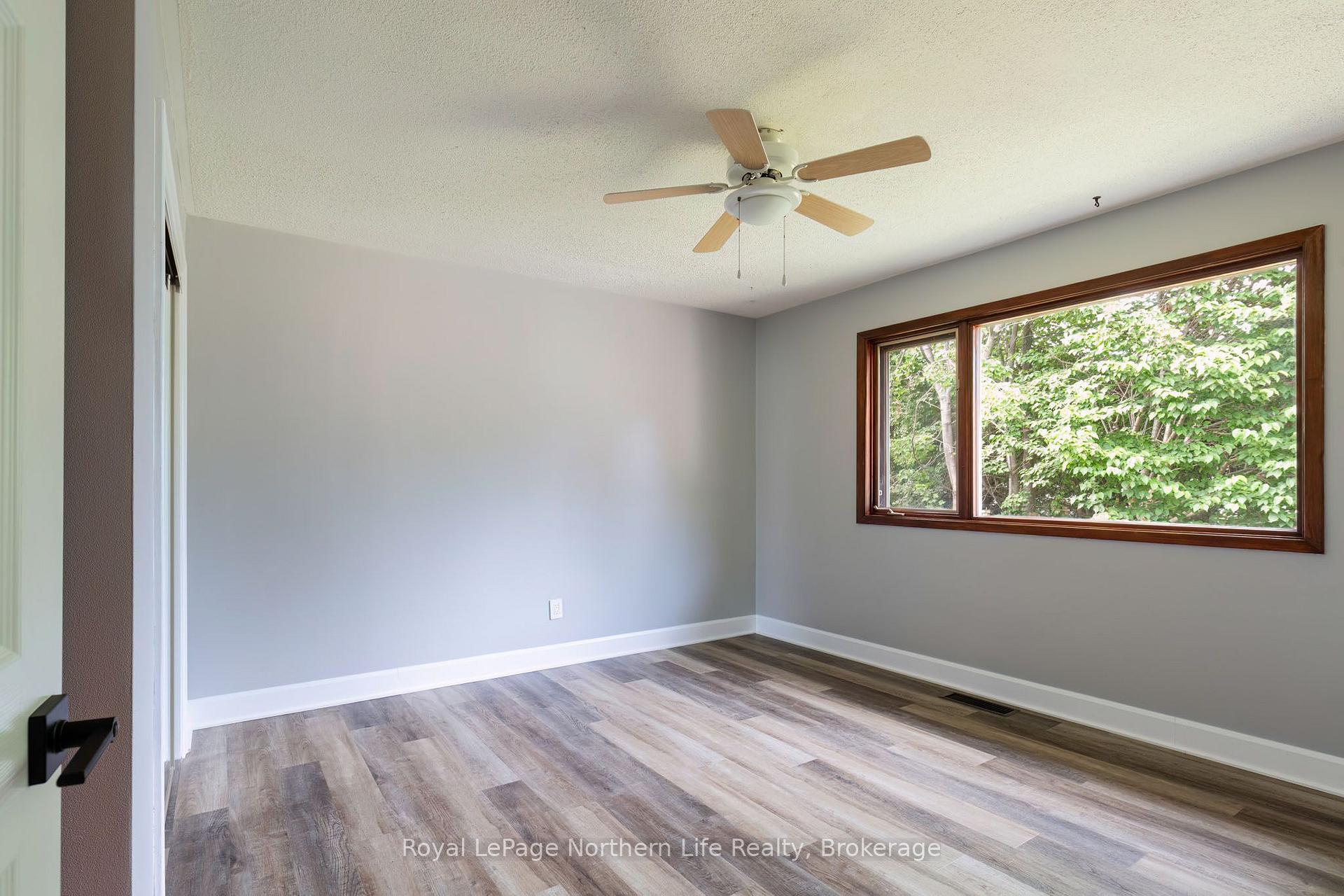 Photo 21 of 1122 Athlone Street, North Bay, West End — HOMEH