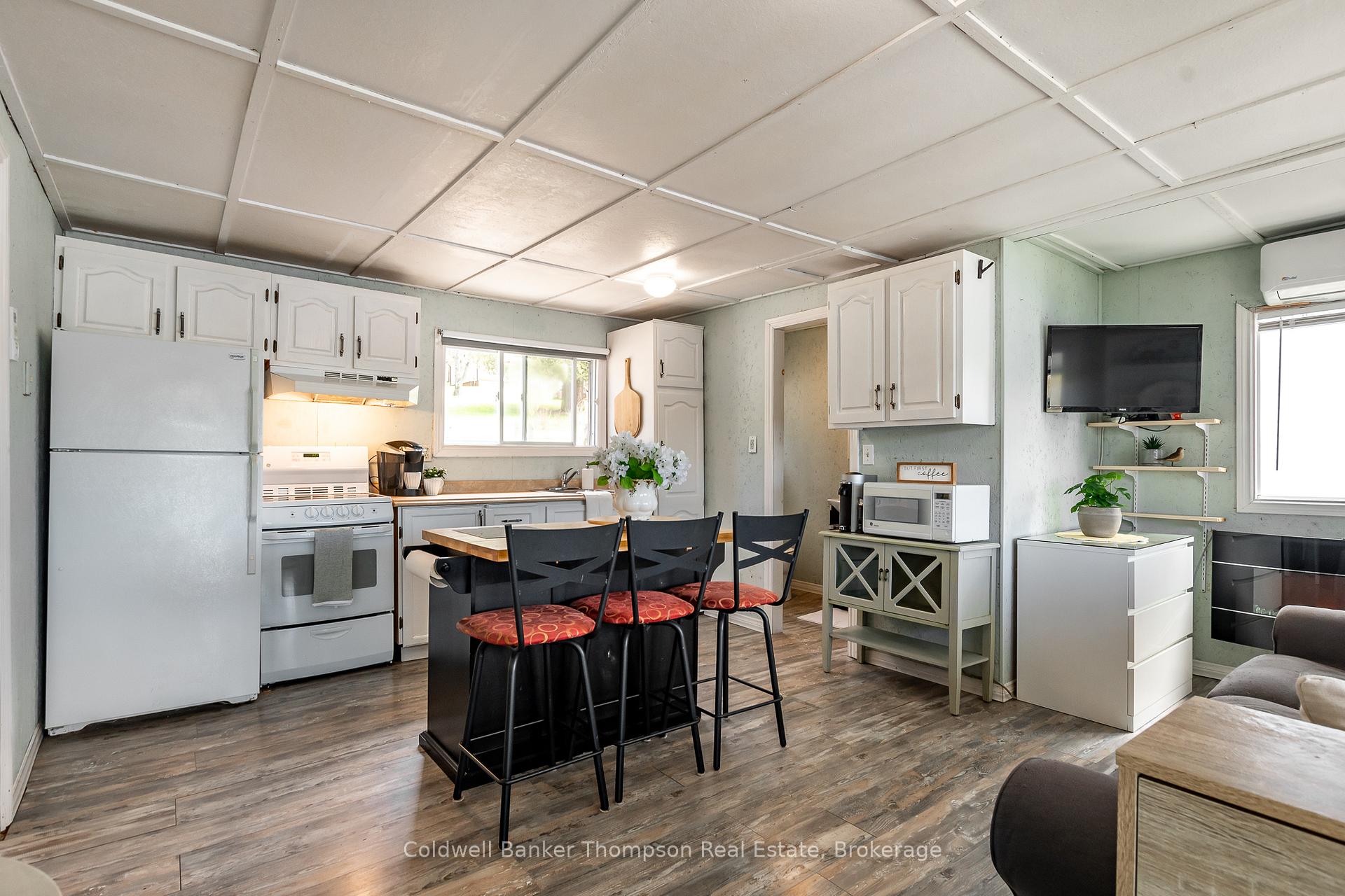 Photo 18 of 312 Doe Lake Road, Armour, Katrine — HOMEH