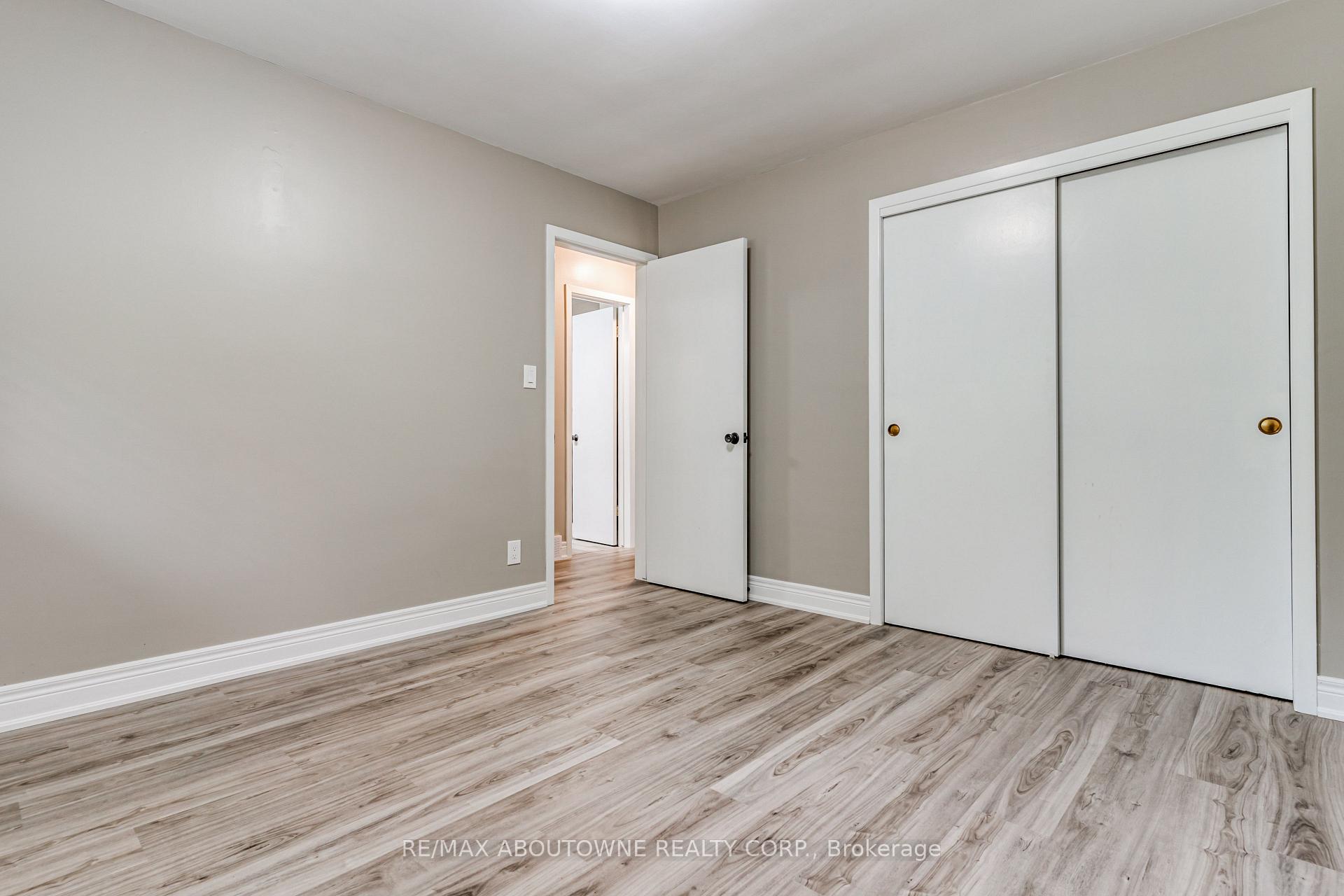 Photo 29 of 19 Friars Court, St. Catharines, Lakeport — HOMEH