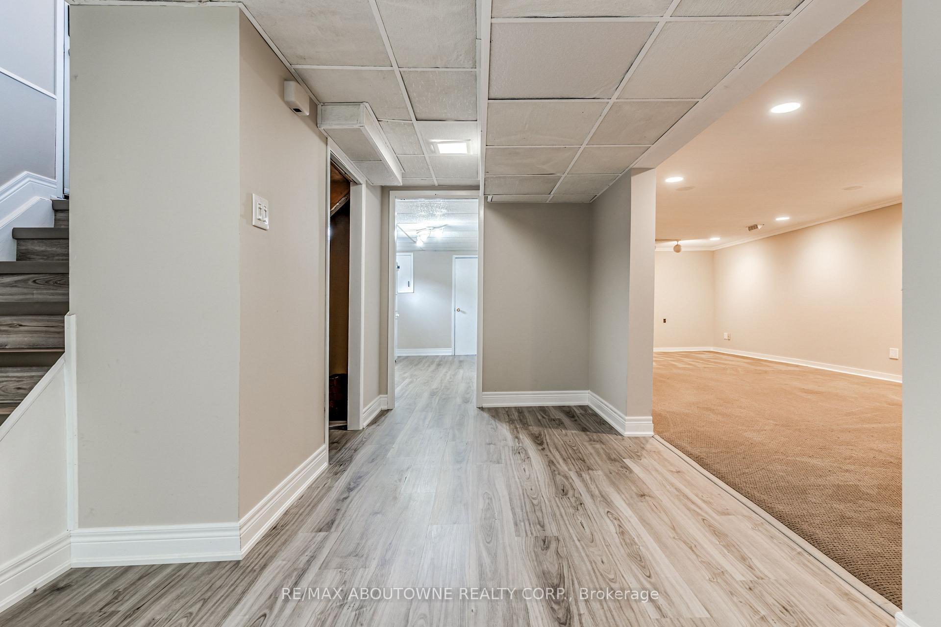 Photo 31 of 19 Friars Court, St. Catharines, Lakeport — HOMEH