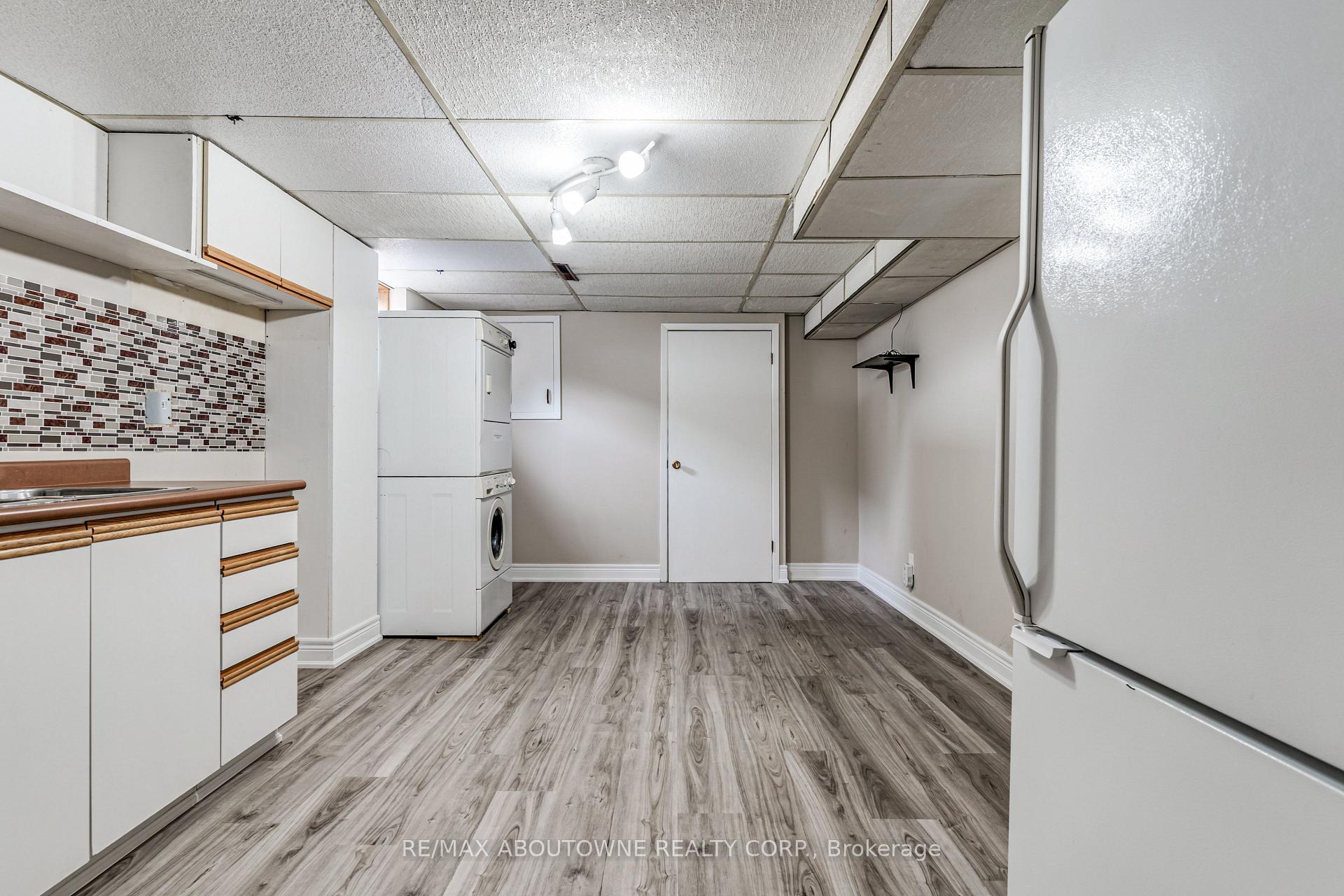 Photo 35 of 19 Friars Court, St. Catharines, Lakeport — HOMEH