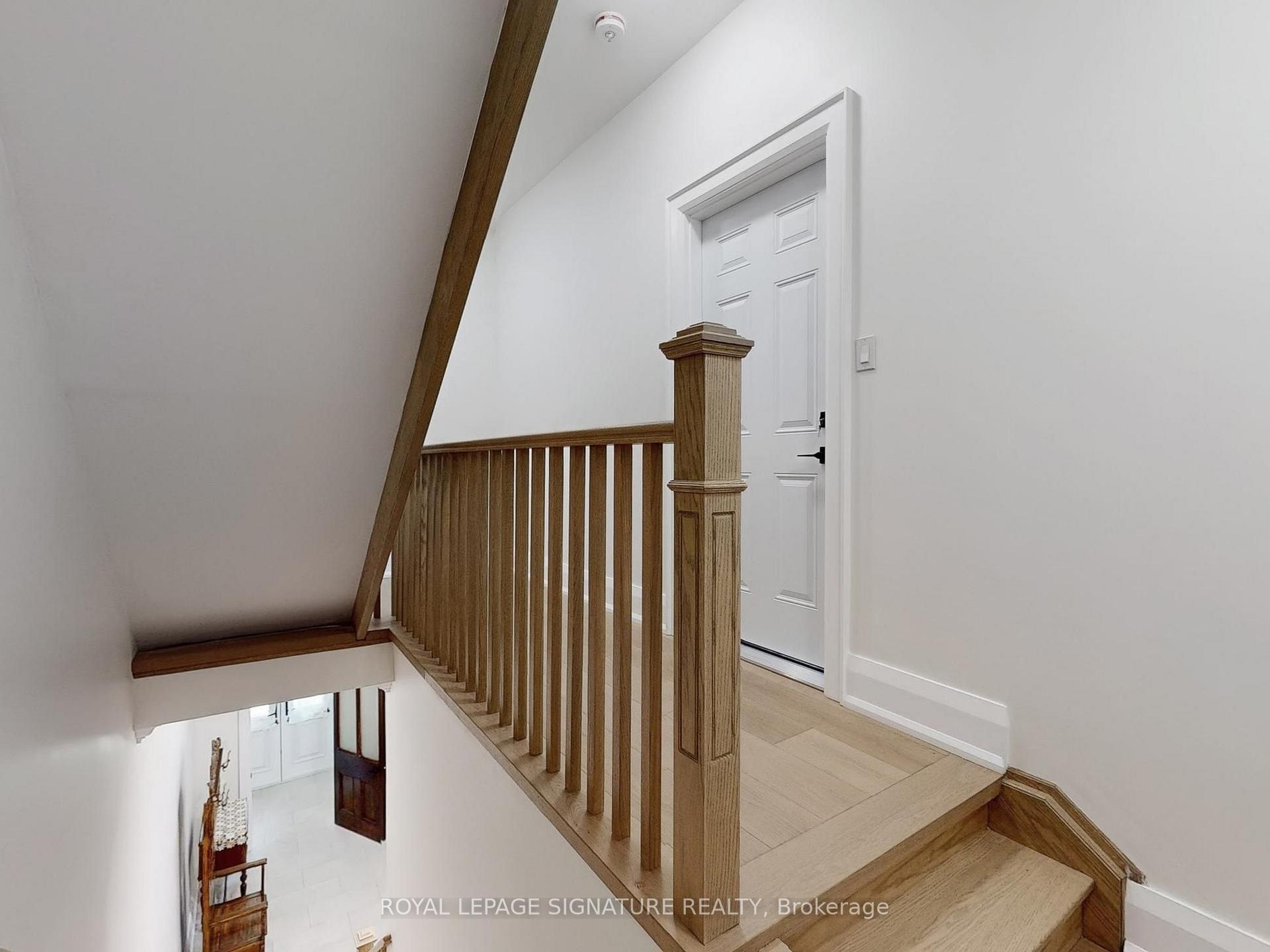 Photo 4 of Unit 3, 28 Beaconsfield Avenue, Toronto, Little Portugal — HOMEH