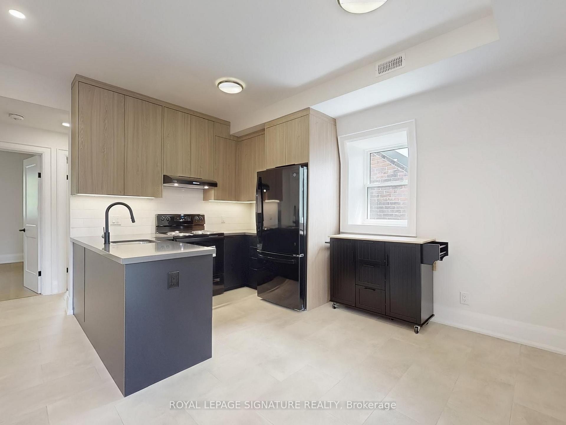 Photo 6 of Unit 3, 28 Beaconsfield Avenue, Toronto, Little Portugal — HOMEH