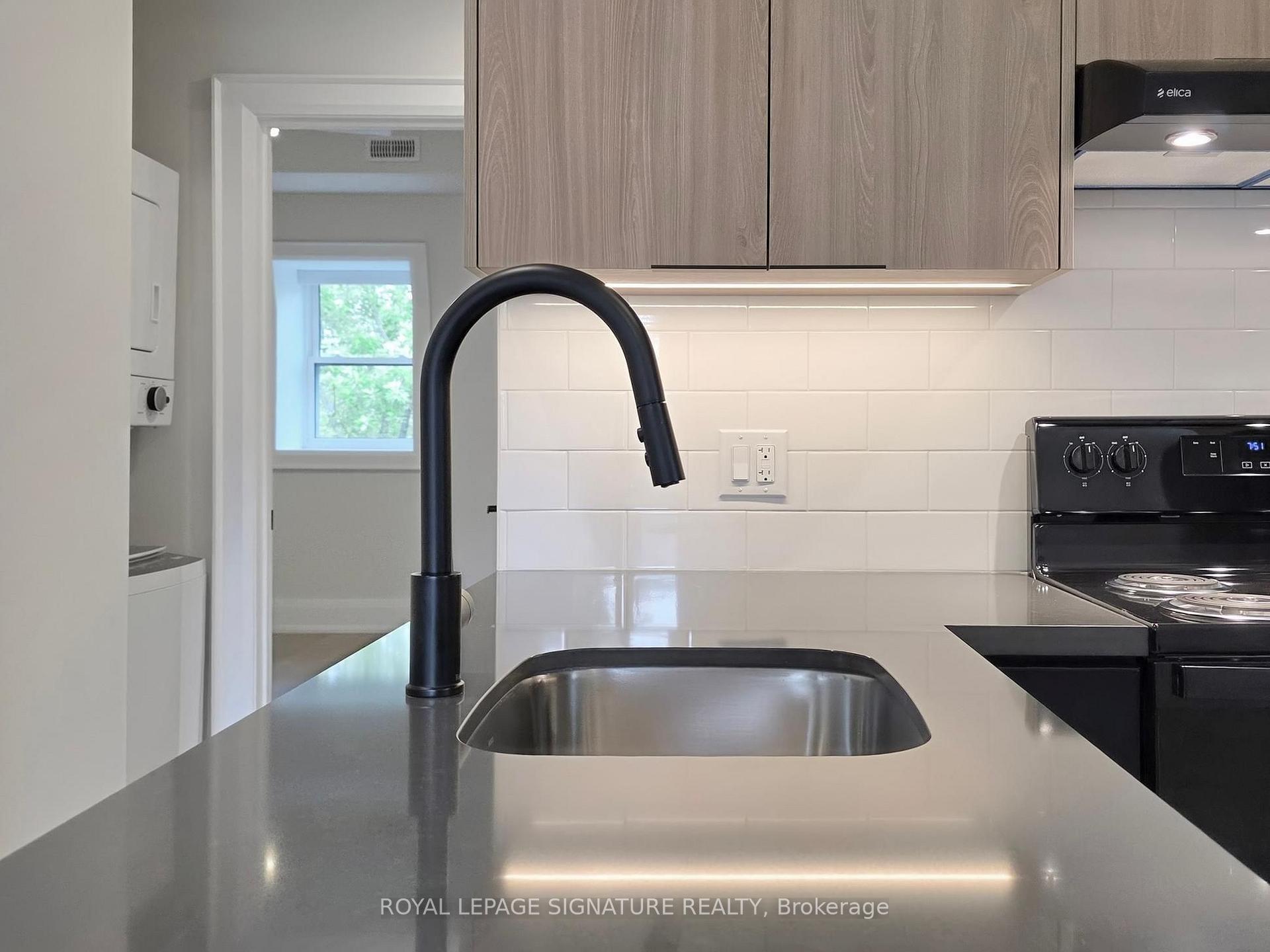 Photo 12 of Unit 3, 28 Beaconsfield Avenue, Toronto, Little Portugal — HOMEH