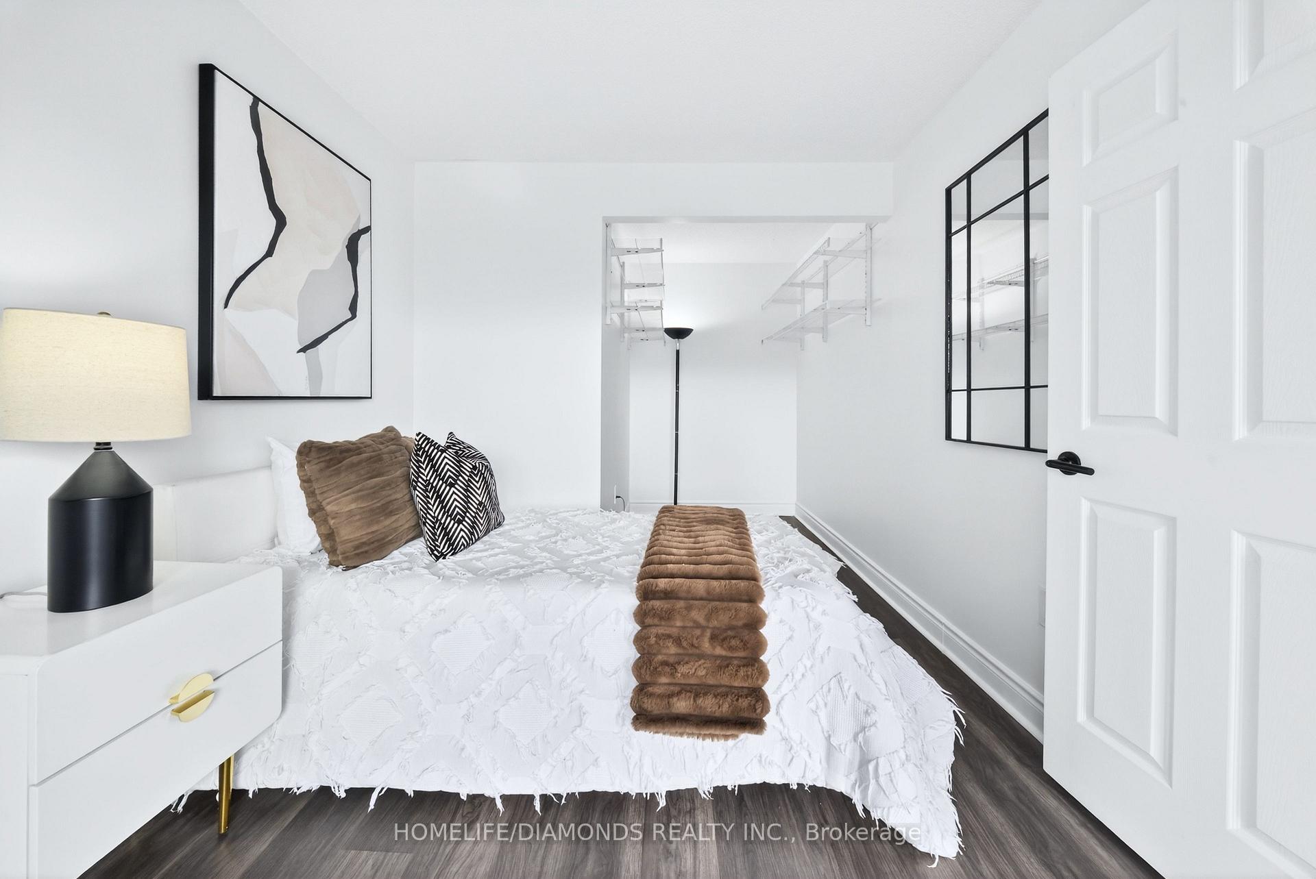 Photo 16 of Unit 2002, 5 Concorde Place, North York, Banbury-Don Mills — HOMEH