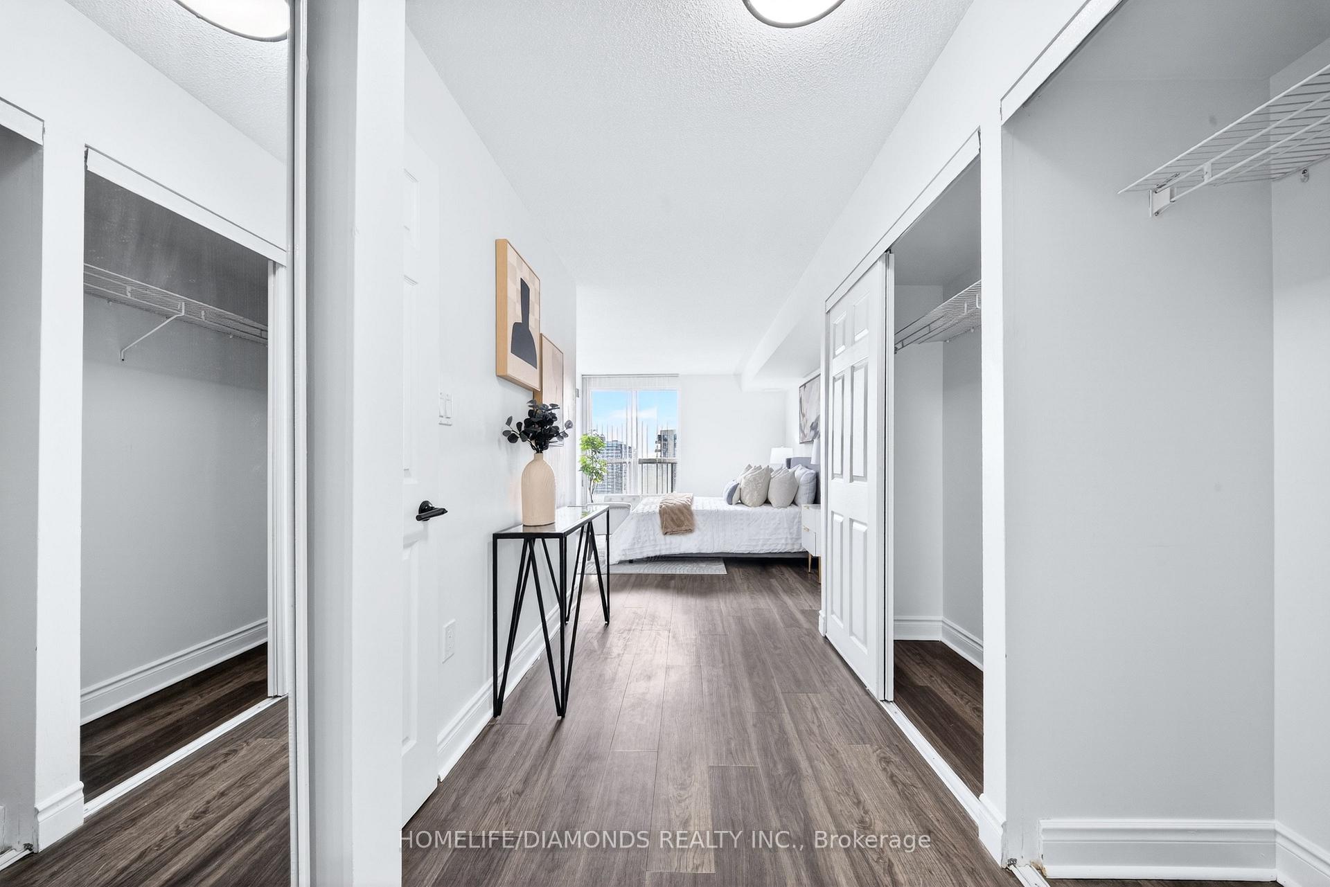 Photo 30 of Unit 2002, 5 Concorde Place, North York, Banbury-Don Mills — HOMEH