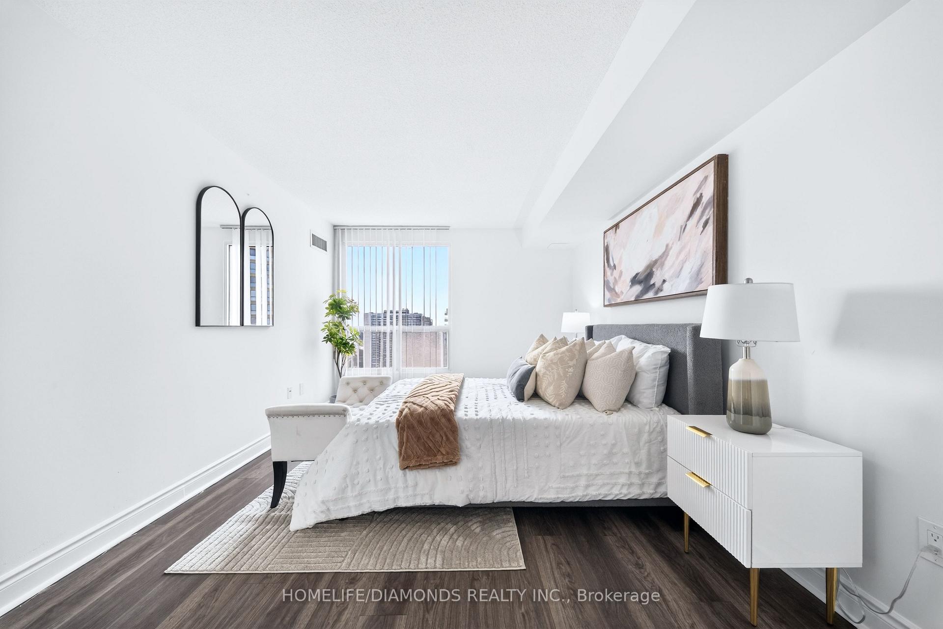 Photo 31 of Unit 2002, 5 Concorde Place, North York, Banbury-Don Mills — HOMEH