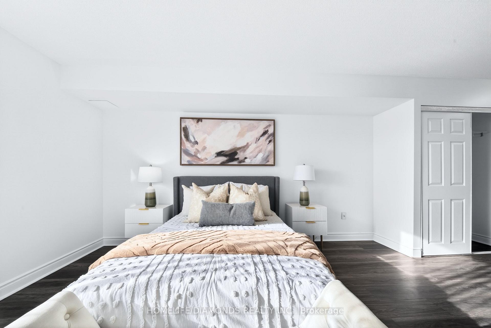 Photo 33 of Unit 2002, 5 Concorde Place, North York, Banbury-Don Mills — HOMEH