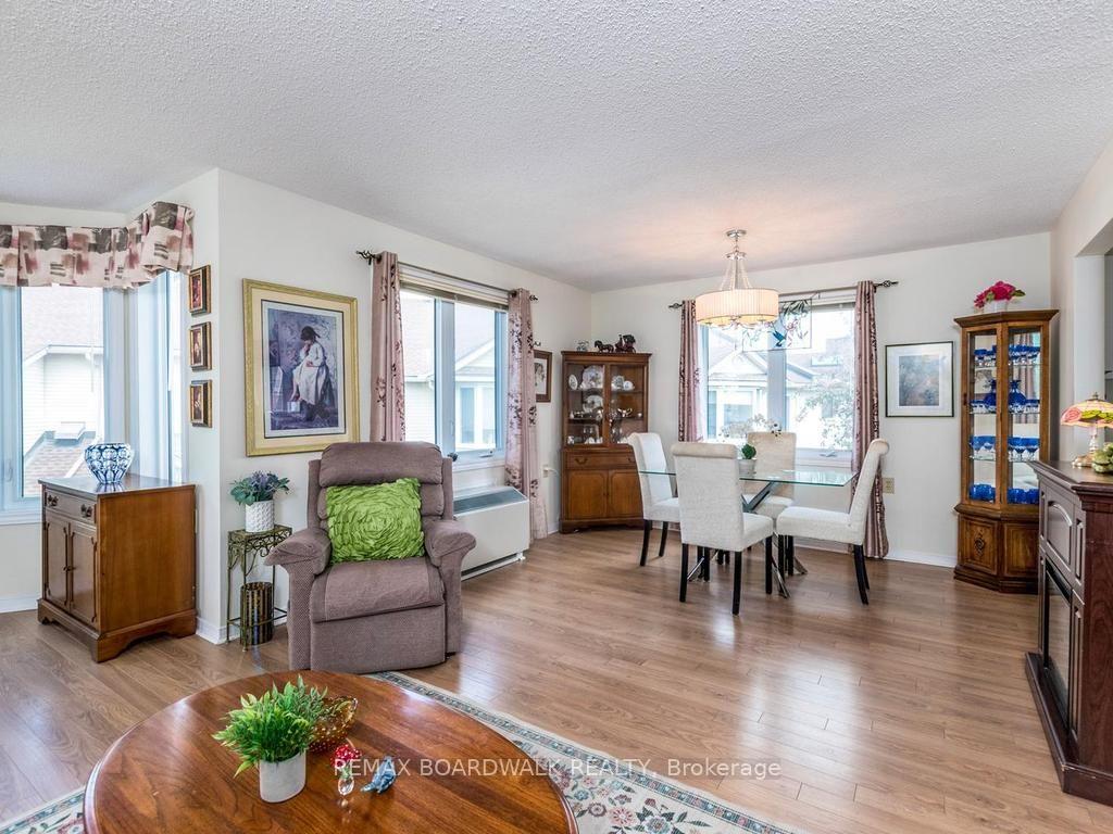 Photo 10 of Unit 339, 848 Seyton Drive, Ottawa, Westcliffe Estates — HOMEH