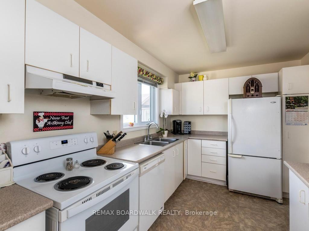 Photo 12 of Unit 339, 848 Seyton Drive, Ottawa, Westcliffe Estates — HOMEH